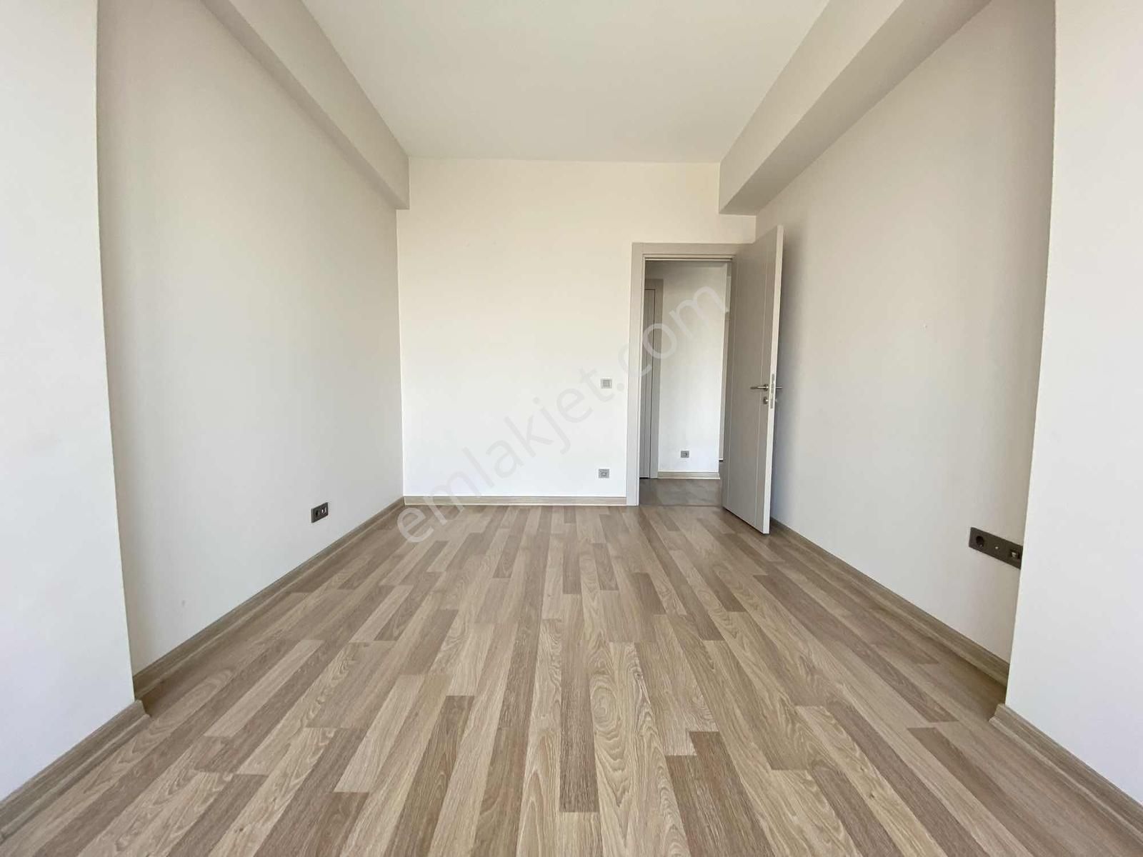 Güneşbahçe Evleri Kiralık 1+1 75 M2 Cadde Cephe Balkonlu Klimalı - Görsel 9