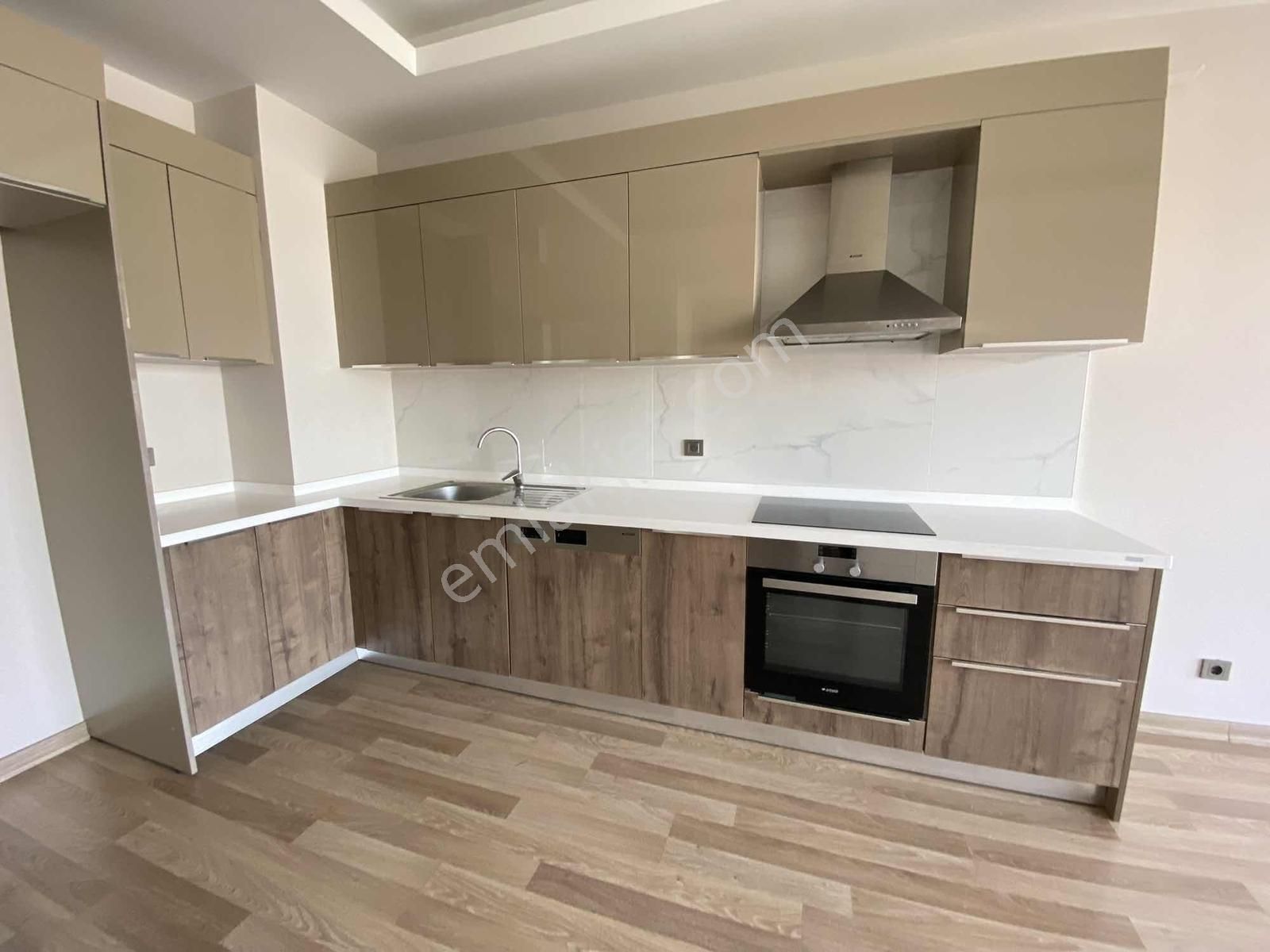 Güneşbahçe Evleri Kiralık 1+1 75 M2 Cadde Cephe Balkonlu Klimalı - Görsel 10