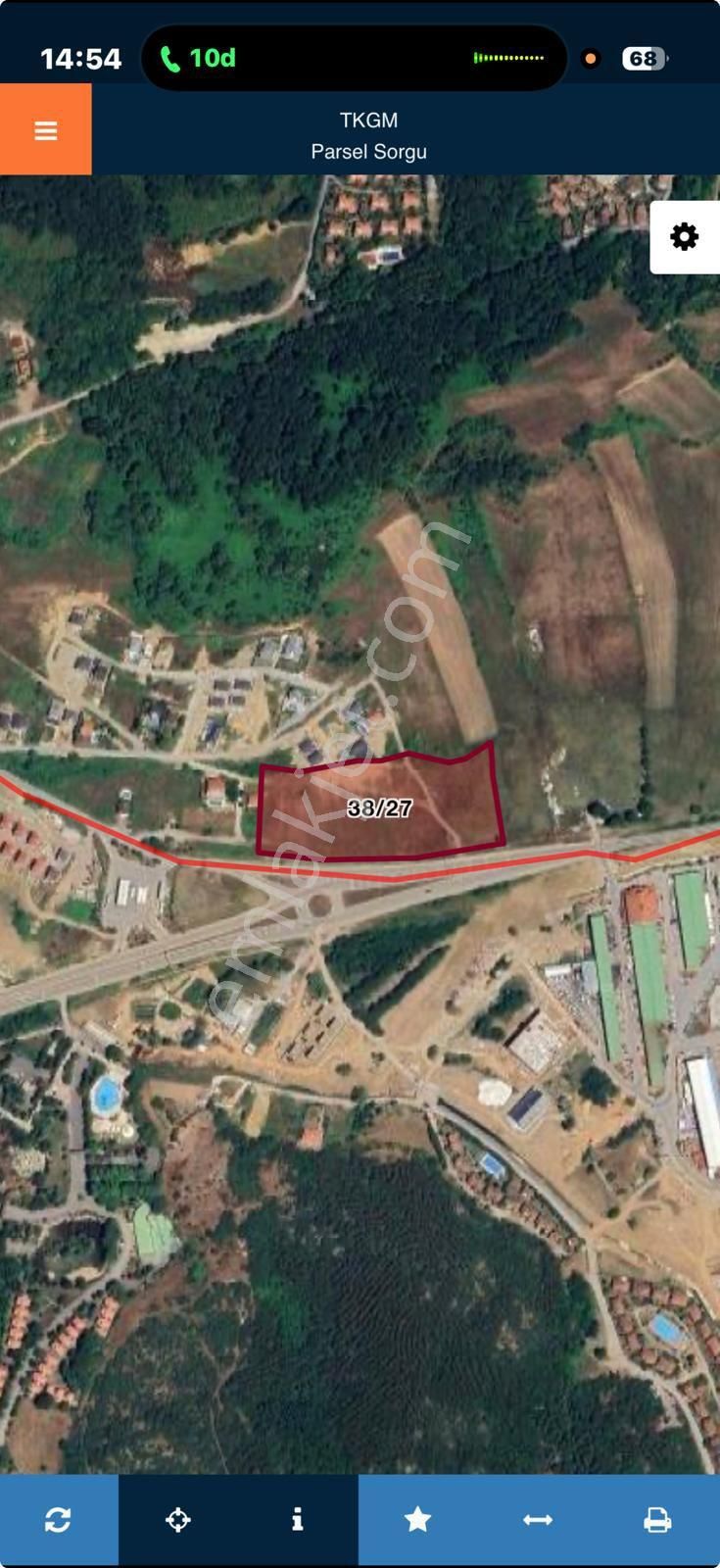 Şile'de Yatırımlık 21.500 M2 Projesı Cızılmıs Ana Yol Uzeri