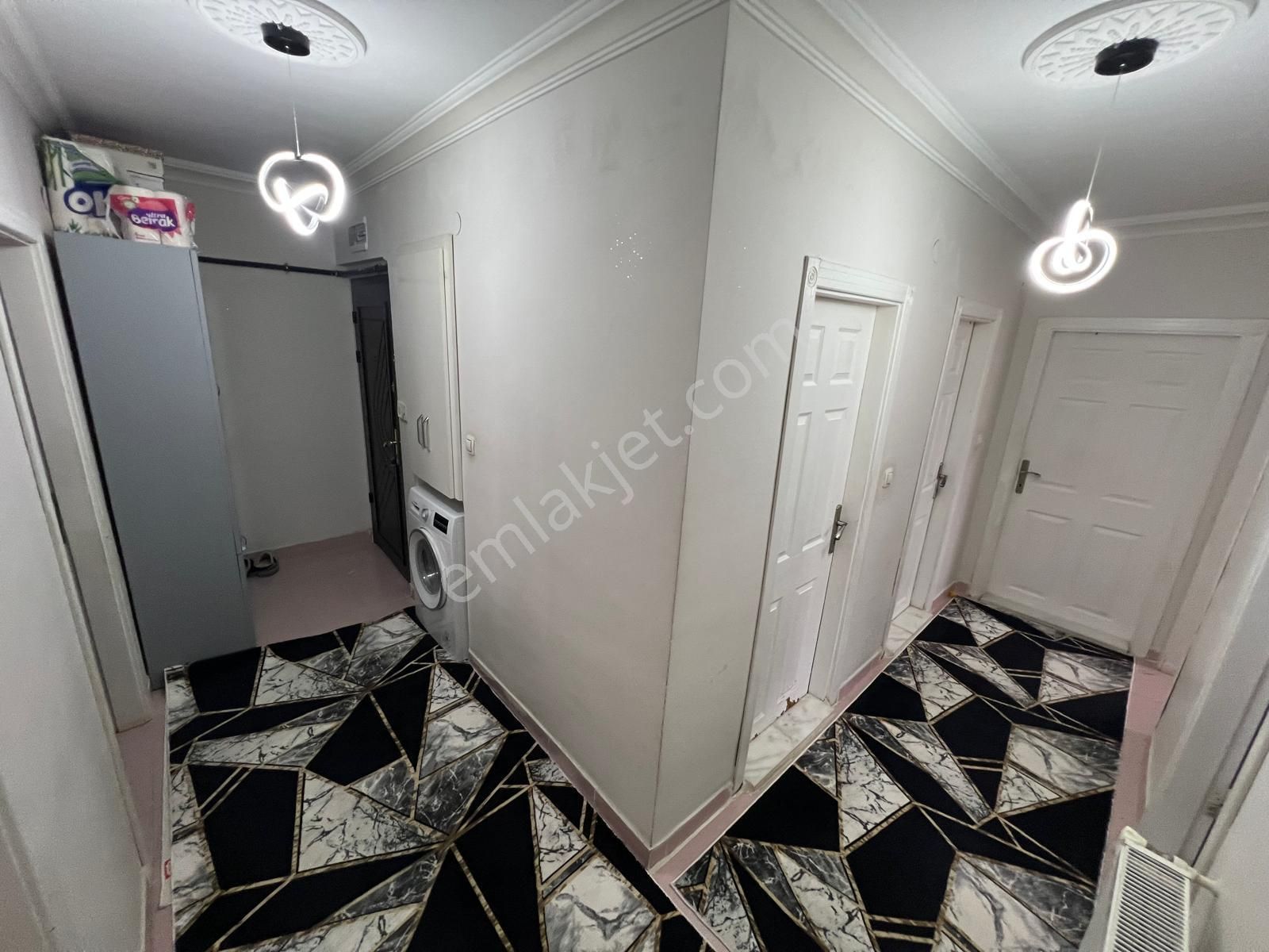 Hayal'den Malazgirt Mh^de Bağımsz Çift Balkonlu Geniş Ön Cp. 3+1 Fırsat Daire - Görsel 16