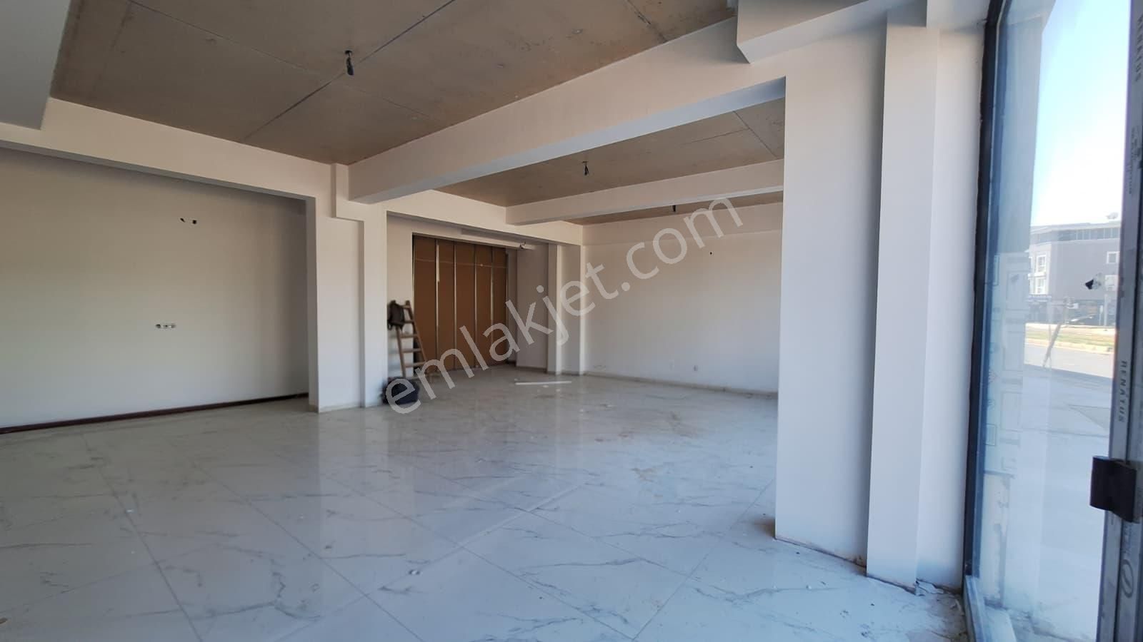 Çiğli Balatçıkta Tramvay Yoluna Sıfır Kiralık Dükkan - Görsel 6