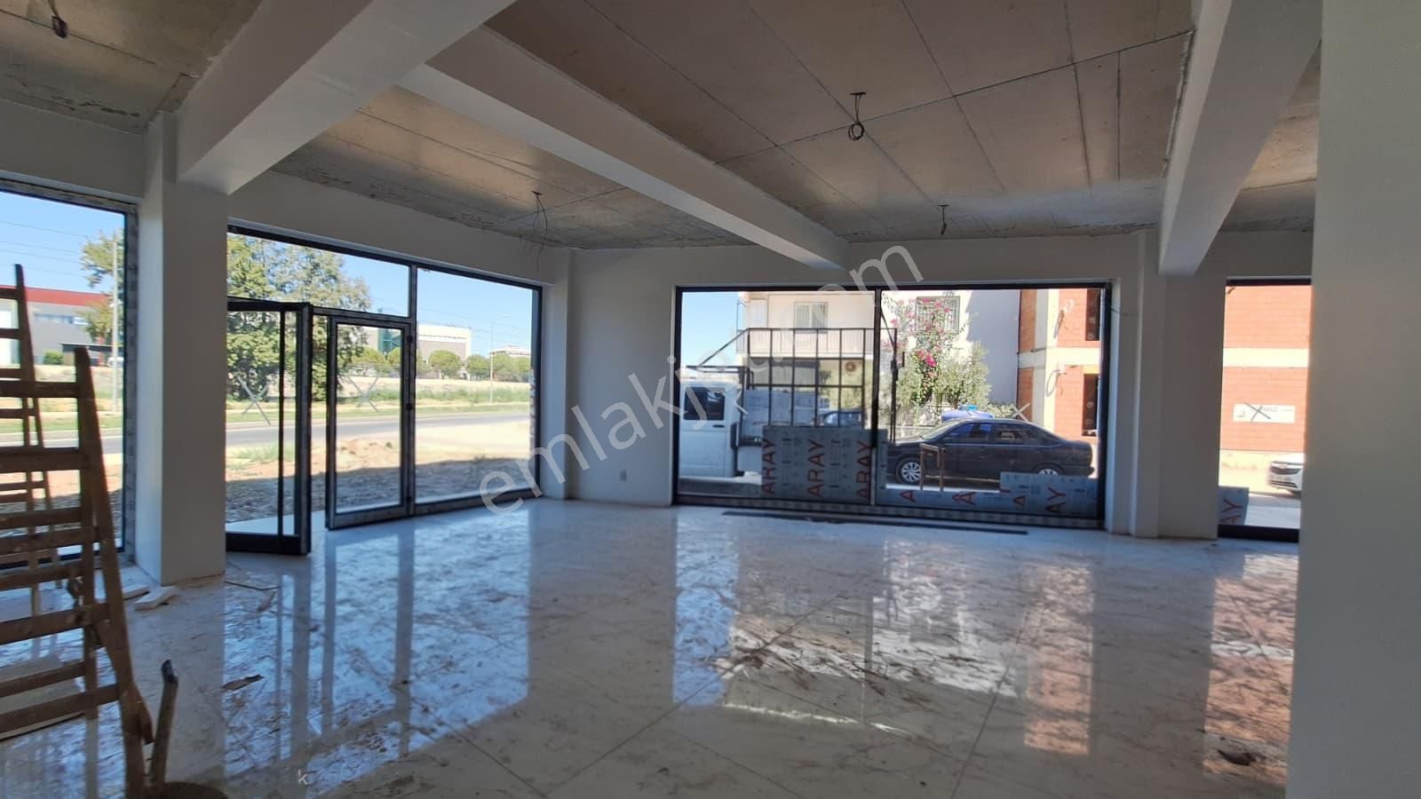 Çiğli Balatçıkta Tramvay Yoluna Sıfır Kiralık Dükkan - Görsel 3