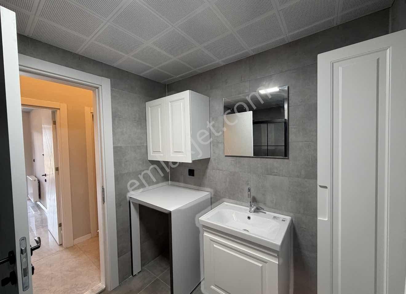 İlhan Rodoplu'dan Havuzlu Site'de Satılık 2+1 Daire - Görsel 17