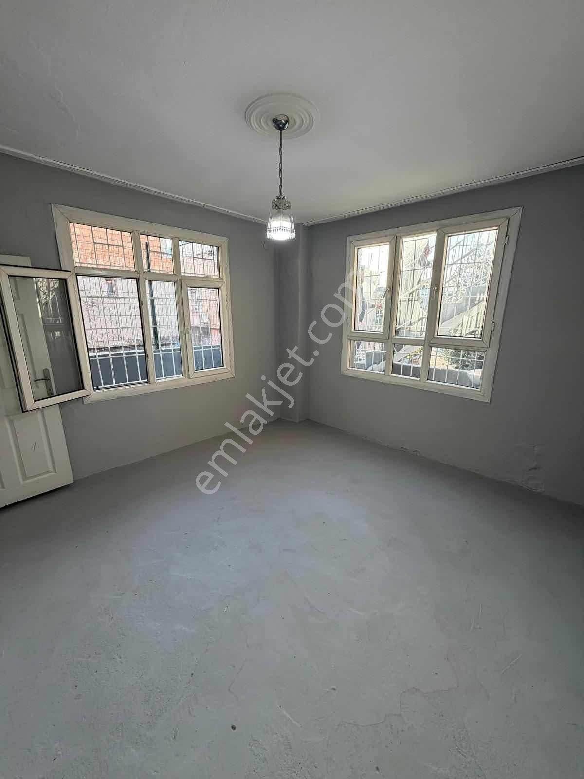 Barış Mah. Her Kat 1 + 1 2 Katlı Satılık Müstakıl Ev - Görsel 5