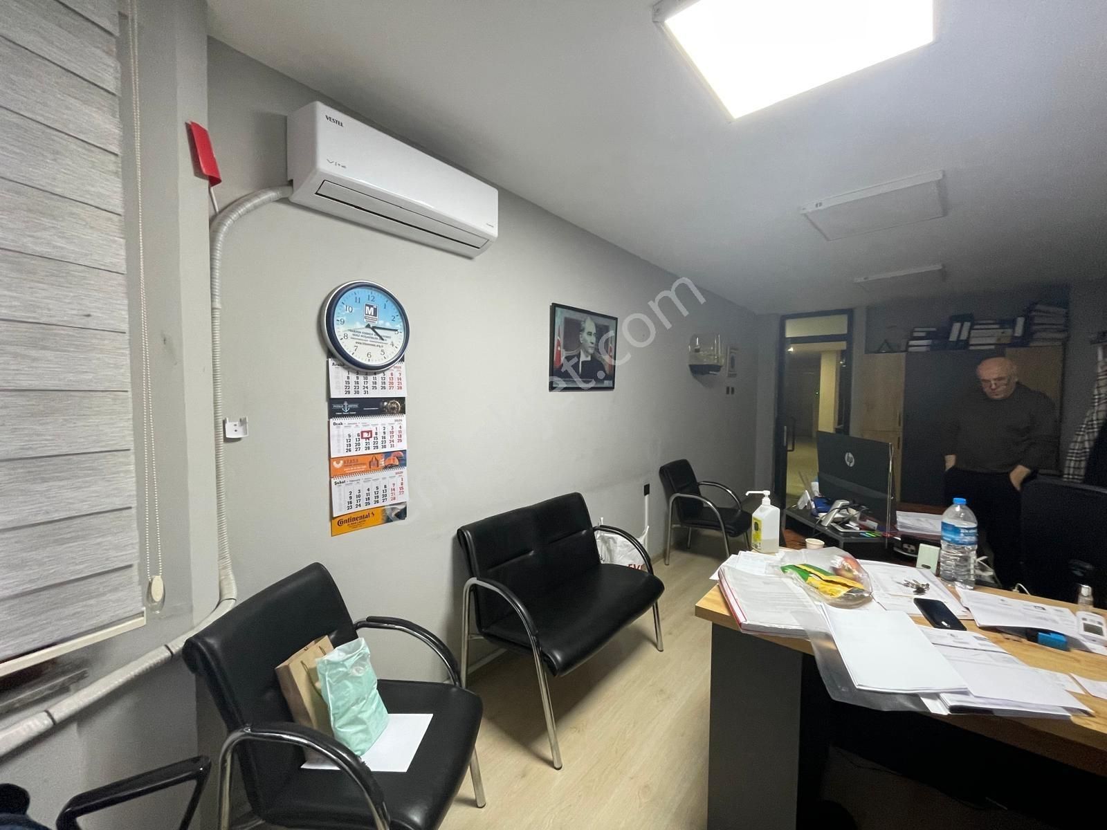 Vip Gayrimenkulden Meydanda Satılık Büro&ofis - Görsel 5