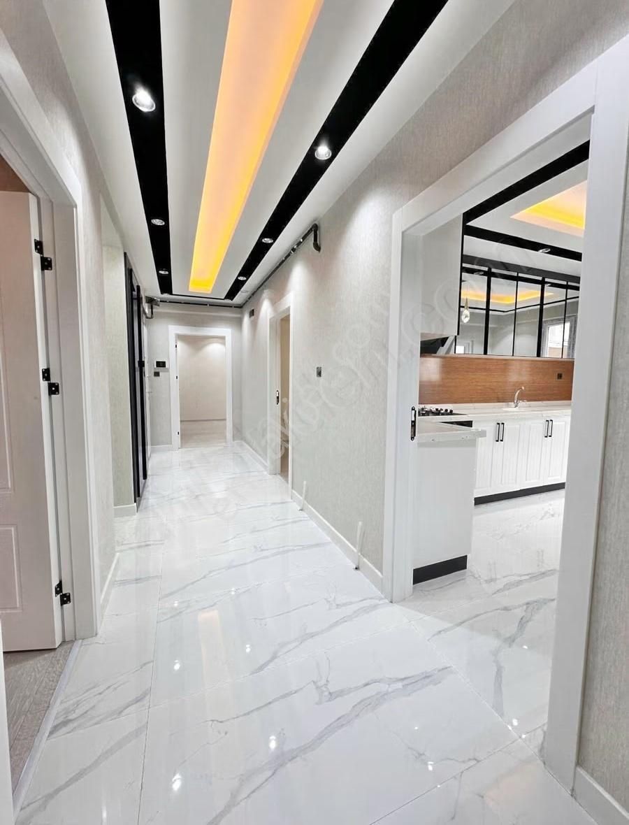 Özçeliklerden Cadde Ve Okullar Yanı Sıfır 3+1 Geniş Yapılı Daire - Görsel 18