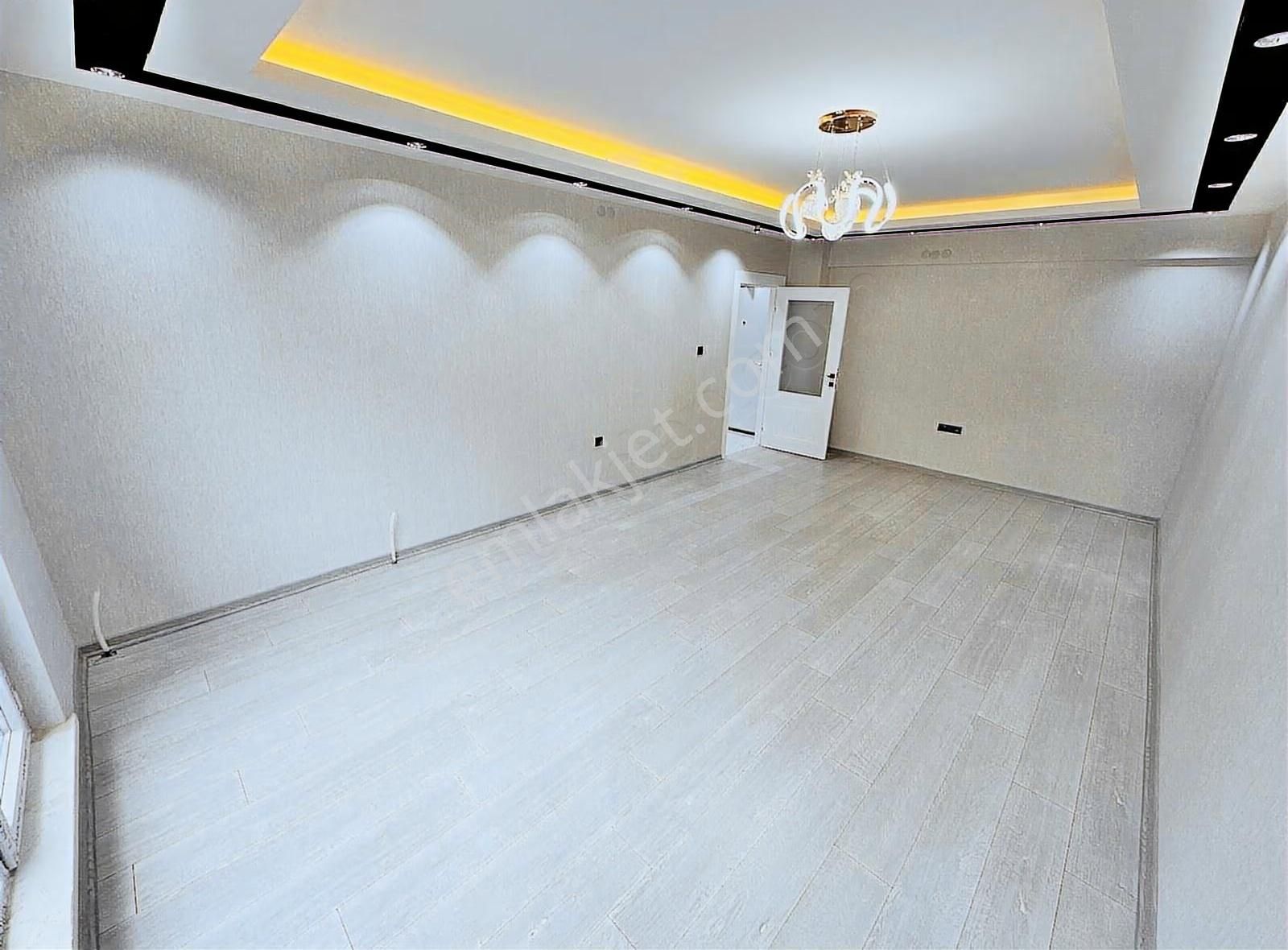 Özçeliklerden Cadde Ve Okullar Yanı Sıfır 3+1 Geniş Yapılı Daire - Görsel 16