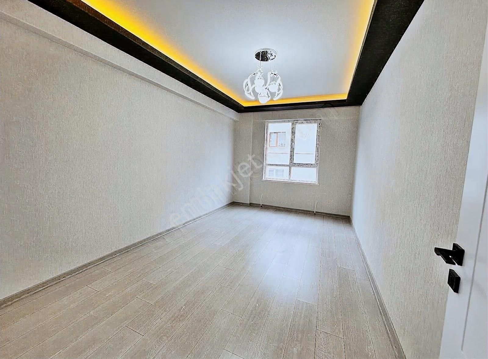 Özçeliklerden Cadde Ve Okullar Yanı Sıfır 3+1 Geniş Yapılı Daire - Görsel 8