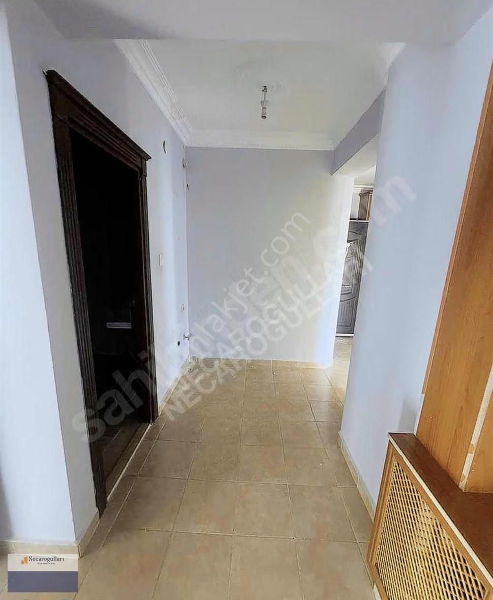 Necaroğullarından 75 Caddeye Yakın Kiralık 3+1 Daire - Görsel 6