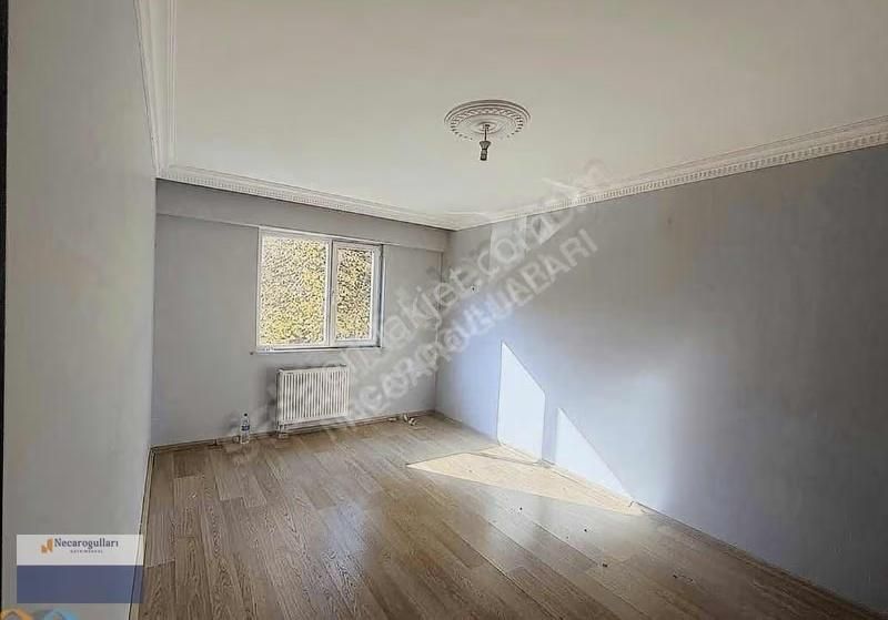 Necaroğullarından 75 Caddeye Yakın Kiralık 3+1 Daire - Görsel 10