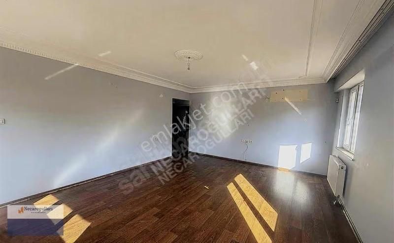 Necaroğullarından 75 Caddeye Yakın Kiralık 3+1 Daire - Görsel 18