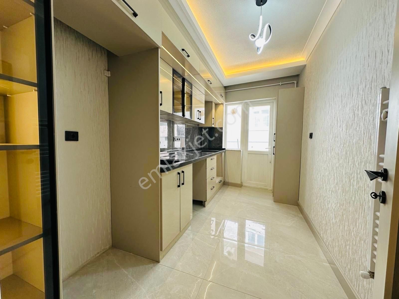 ( 1173) Keçiören 23 Nisanda Cadde Yakını Orta Katta Full Yapılı 3+1 Satılık Daire - Görsel 16