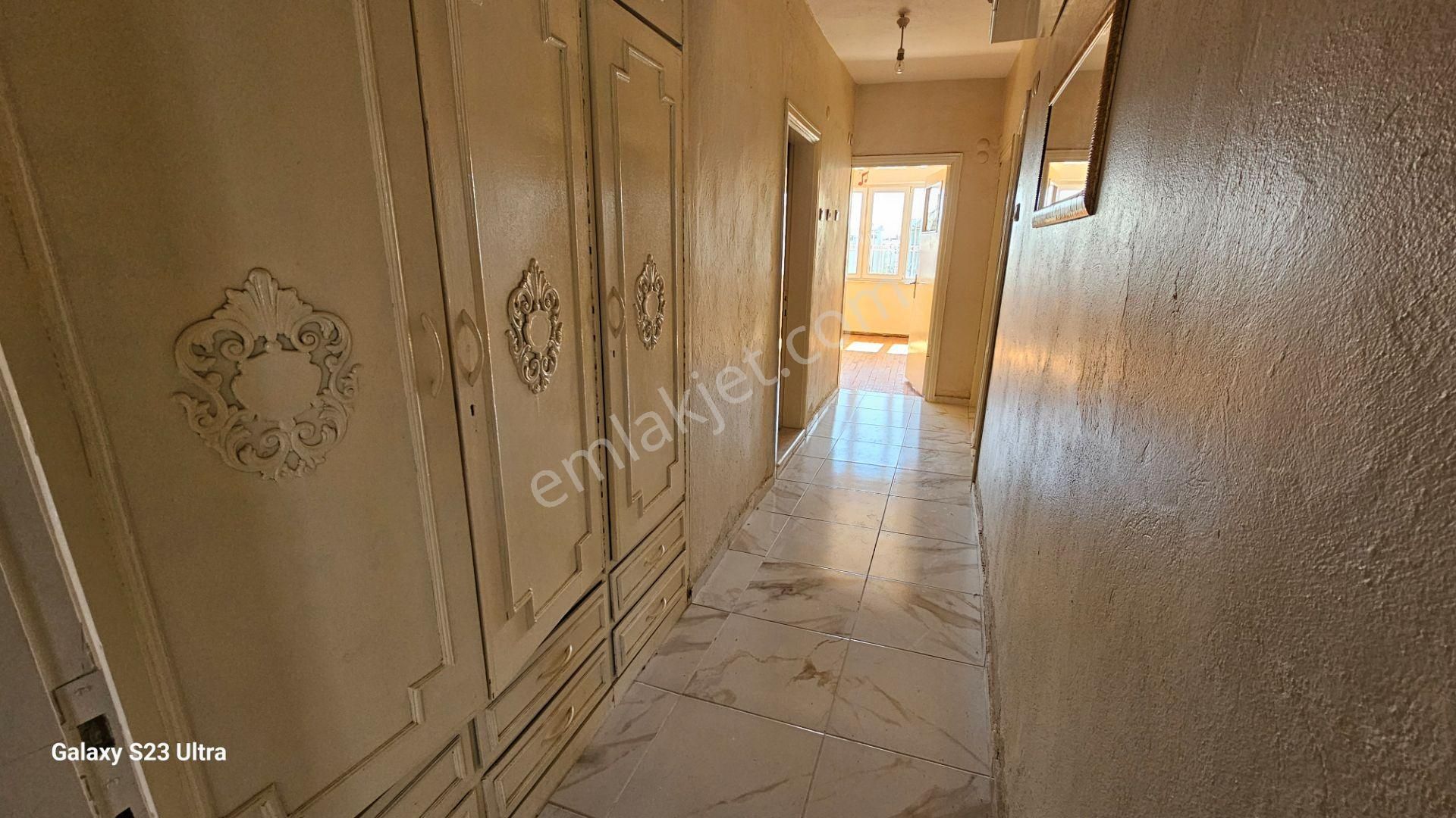 Göçmen Gayrimenkul'den Çarşı Merkeze Yakın 3+1 Kiralık Daire - Görsel 11