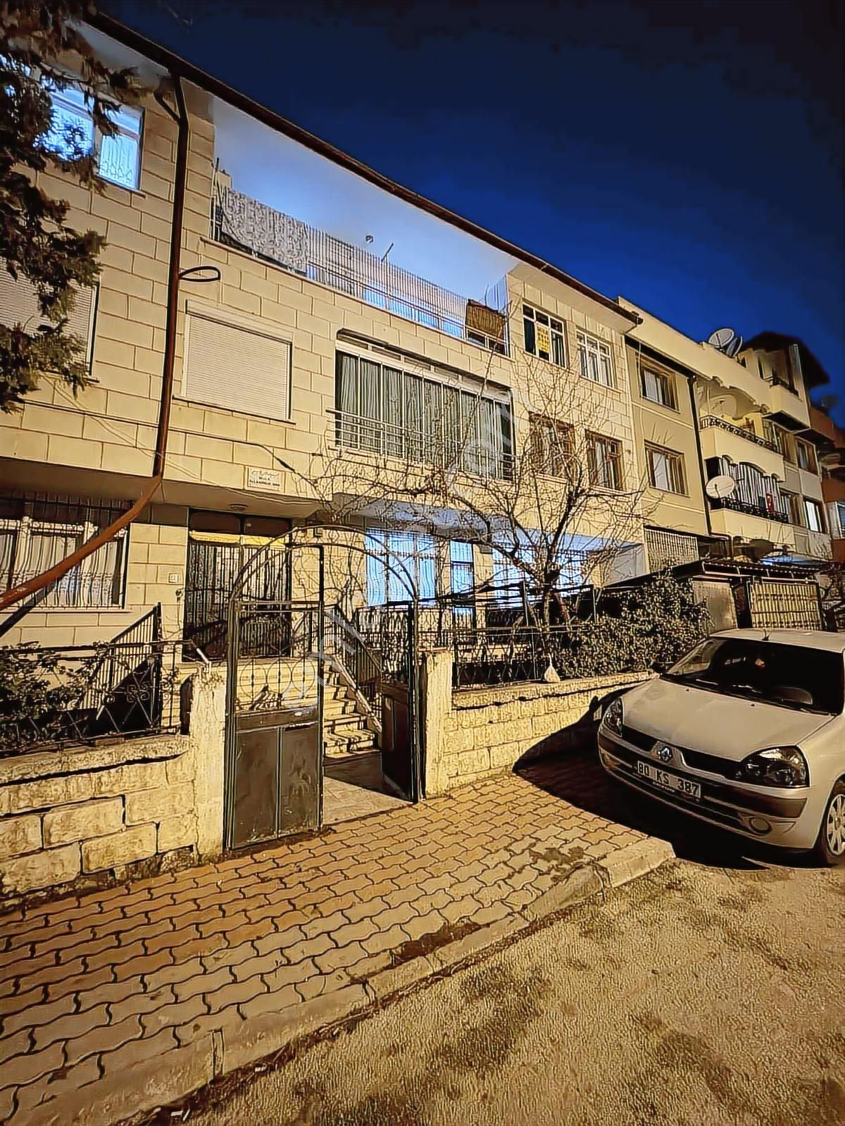 Sürşen Premium Group Güvencesiyle Sakaryada Ferah 3+1 Daire