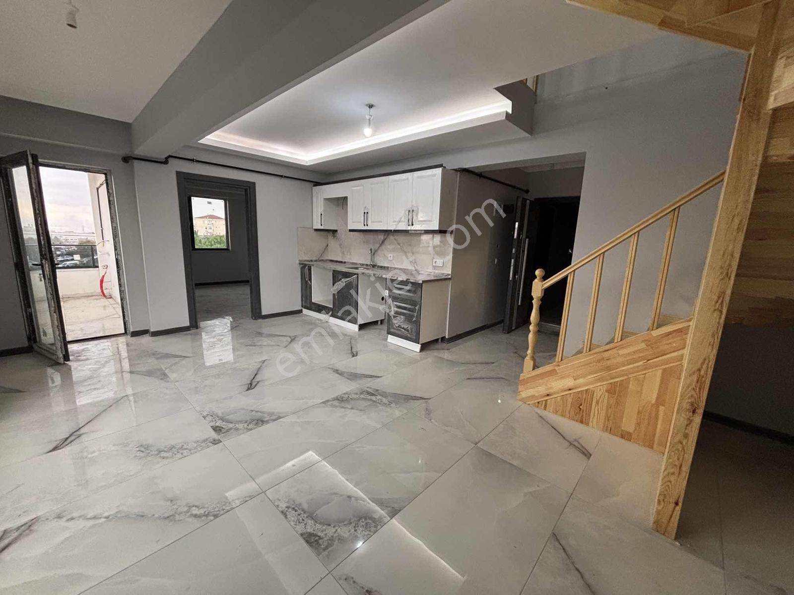 Yalova Taşköprüde Deniz Manzaralı Satılık 1+1 Daire - Görsel 25