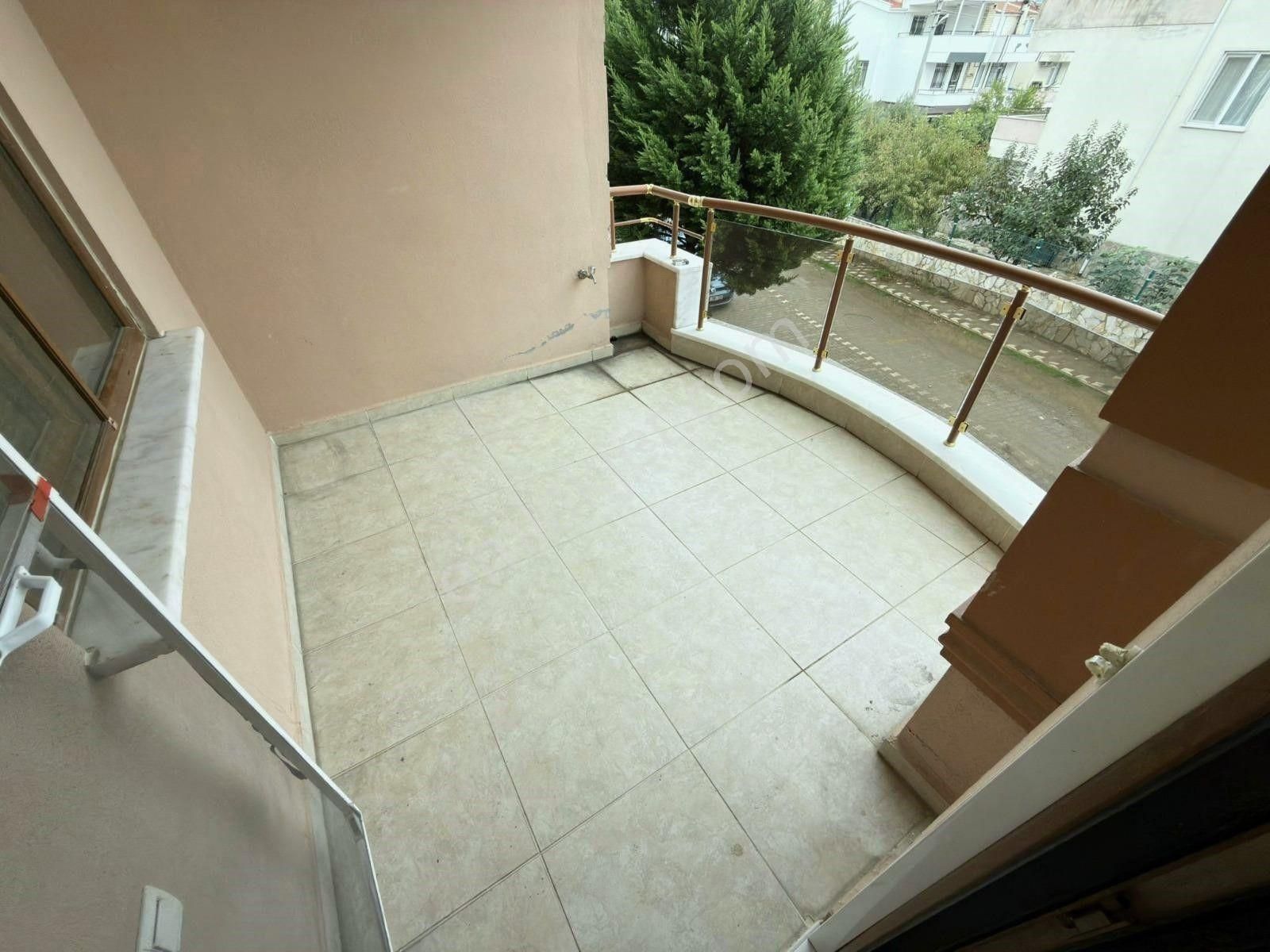 ▀▄parla'dan Akçay Merkezde Ön Cephe Denize Yakın 2+1 Satılık ▀▄ - Görsel 4