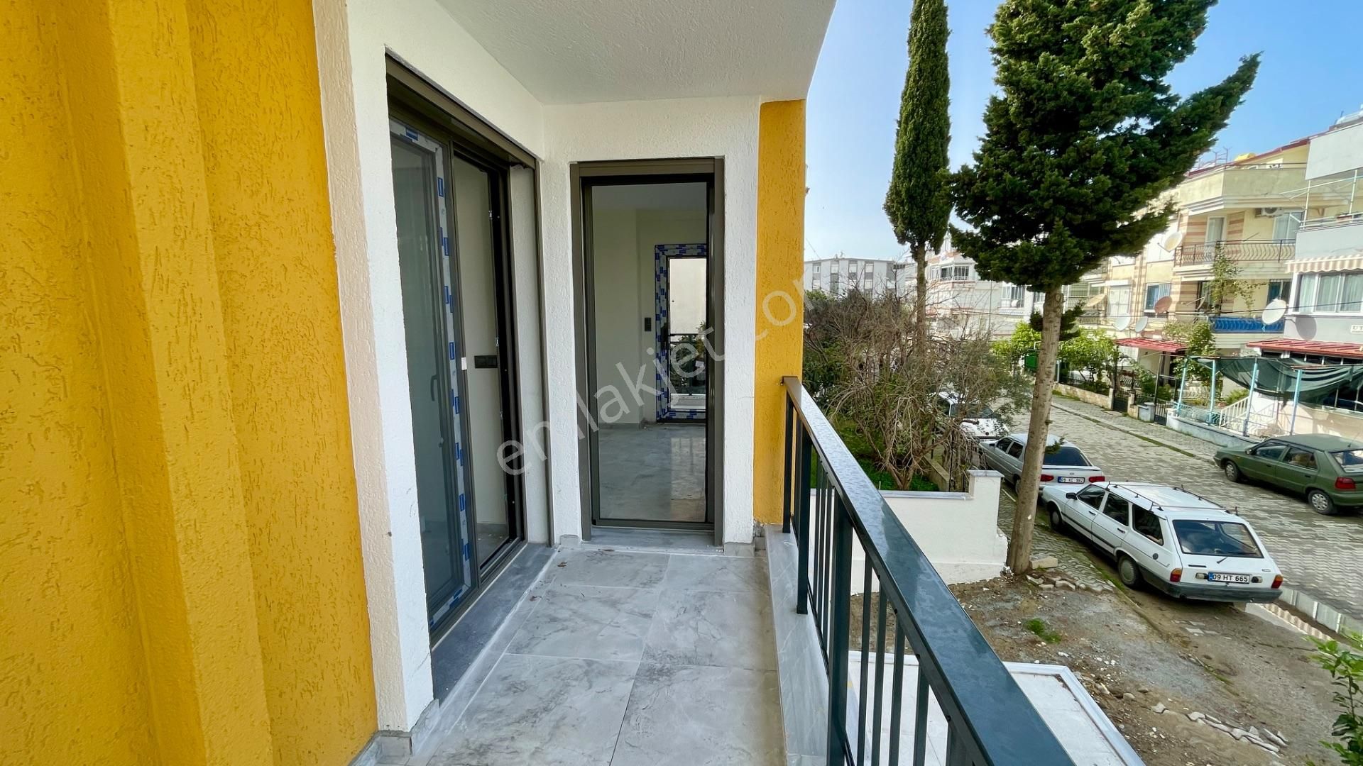 Aydın Didim Efeler Mahallesinde Arakat Ön Cephe Asansörlü 2+1 - Görsel 10