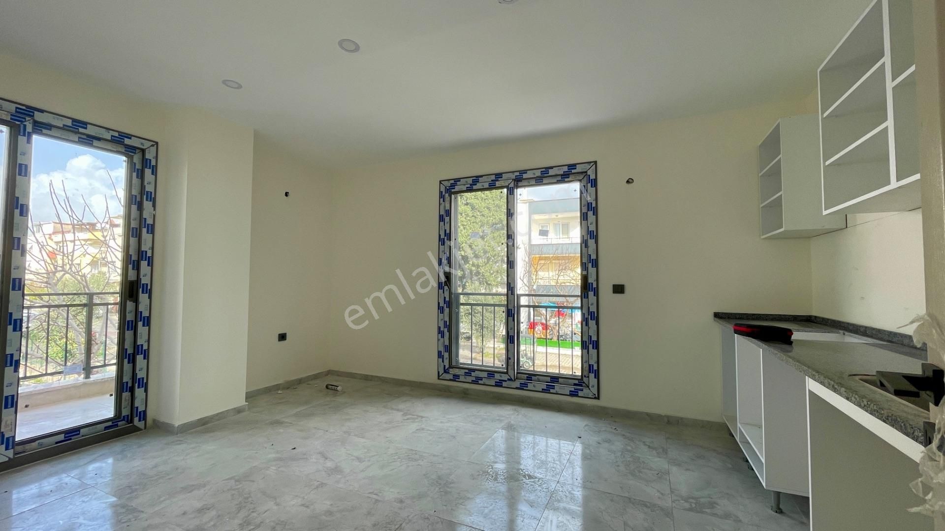 Aydın Didim Efeler Mahallesinde Arakat Ön Cephe Asansörlü 2+1 - Görsel 4