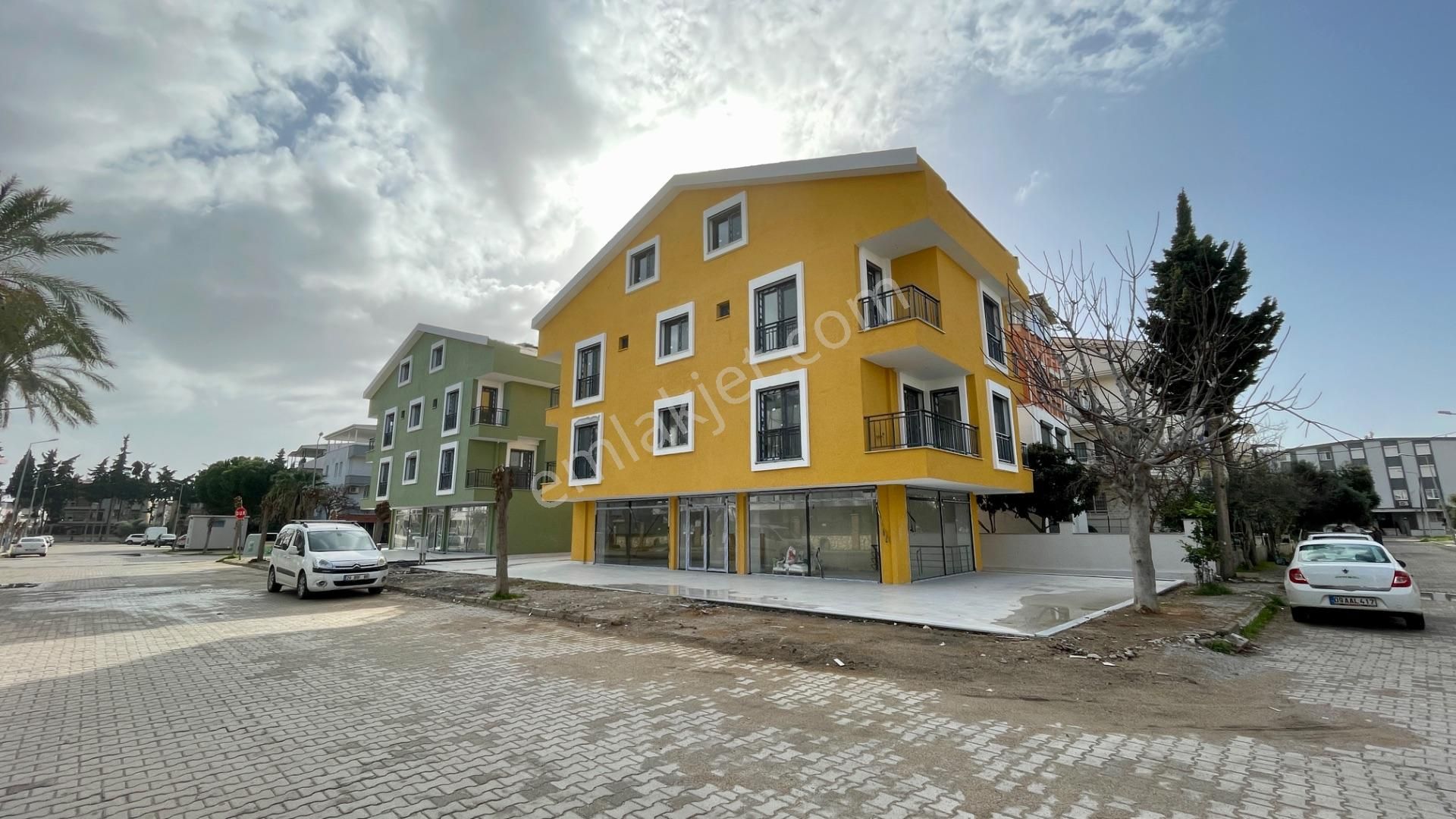 Aydın Didim Efeler Mahallesinde Arakat Ön Cephe Asansörlü 2+1 - Görsel 2