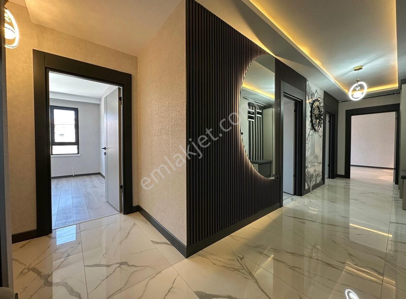 Ara Katta Ultra Lüks Full Yapılı Çift Banyolu Sıfır 3+1 Daire - Görsel 16