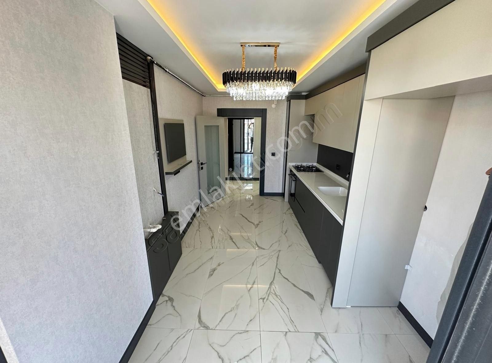 Ara Katta Ultra Lüks Full Yapılı Çift Banyolu Sıfır 3+1 Daire - Görsel 34