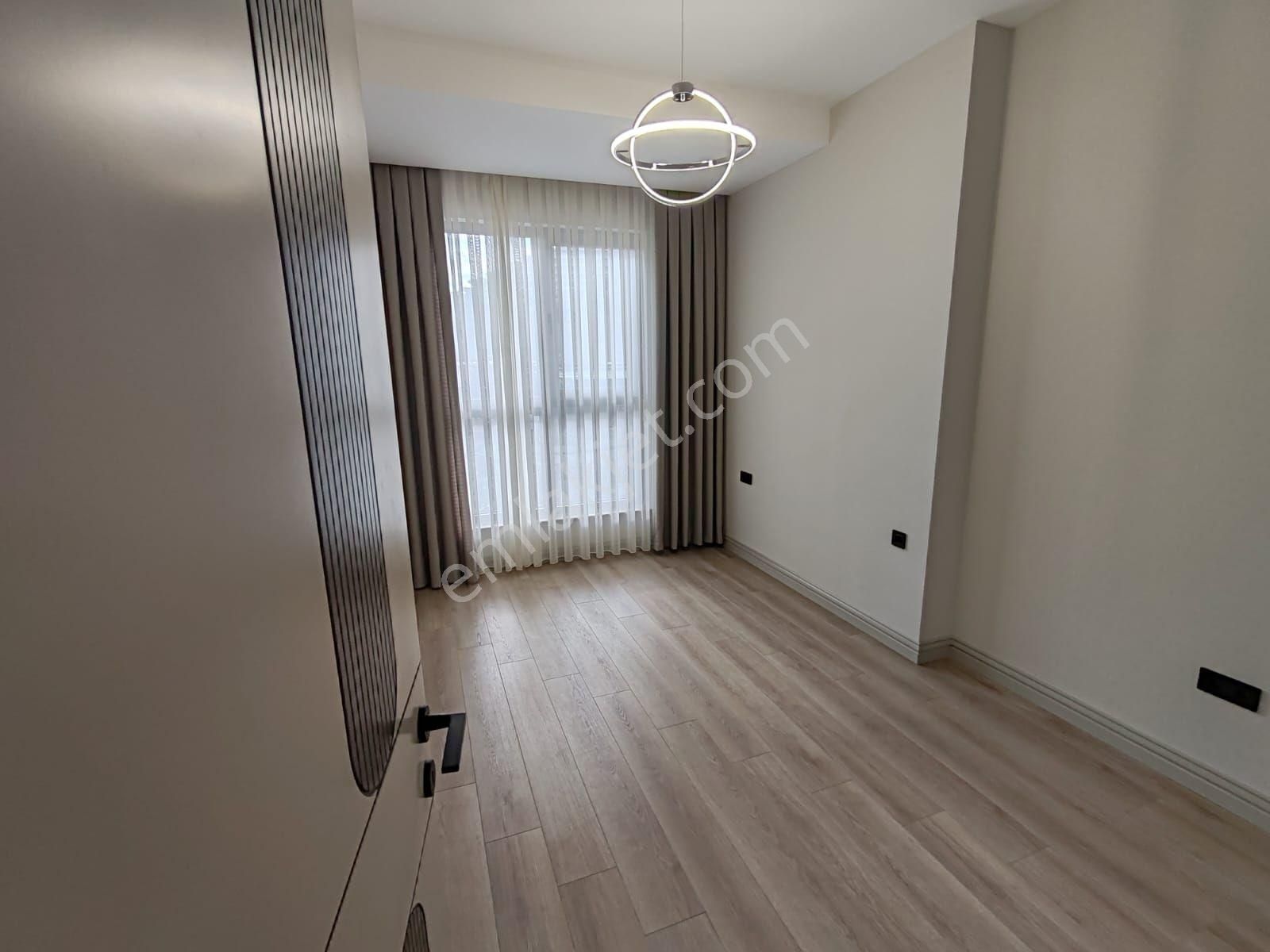 Büyükesat' Ta Kınacı Prıme Rezıdans Ultra Lüks 4+1 Satılık Daire