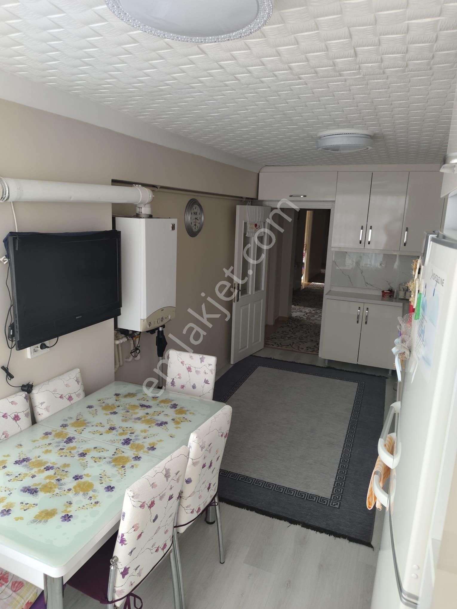 Mç Emlak'tan Malazgirt Mahallesin'de 5+1teraslı Satılık Daire - Görsel 2