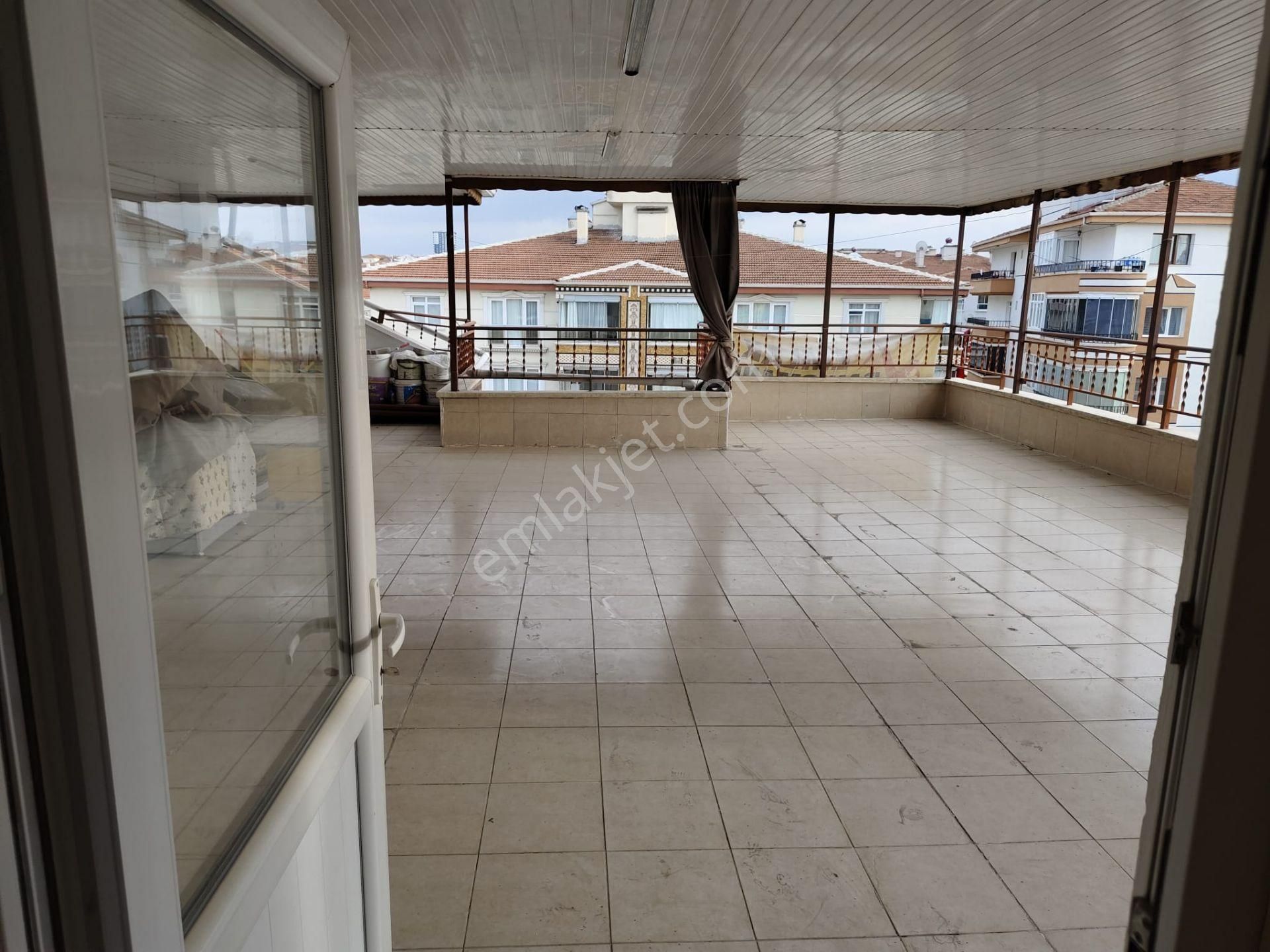 Mç Emlak'tan Malazgirt Mahallesin'de 5+1teraslı Satılık Daire - Görsel 16