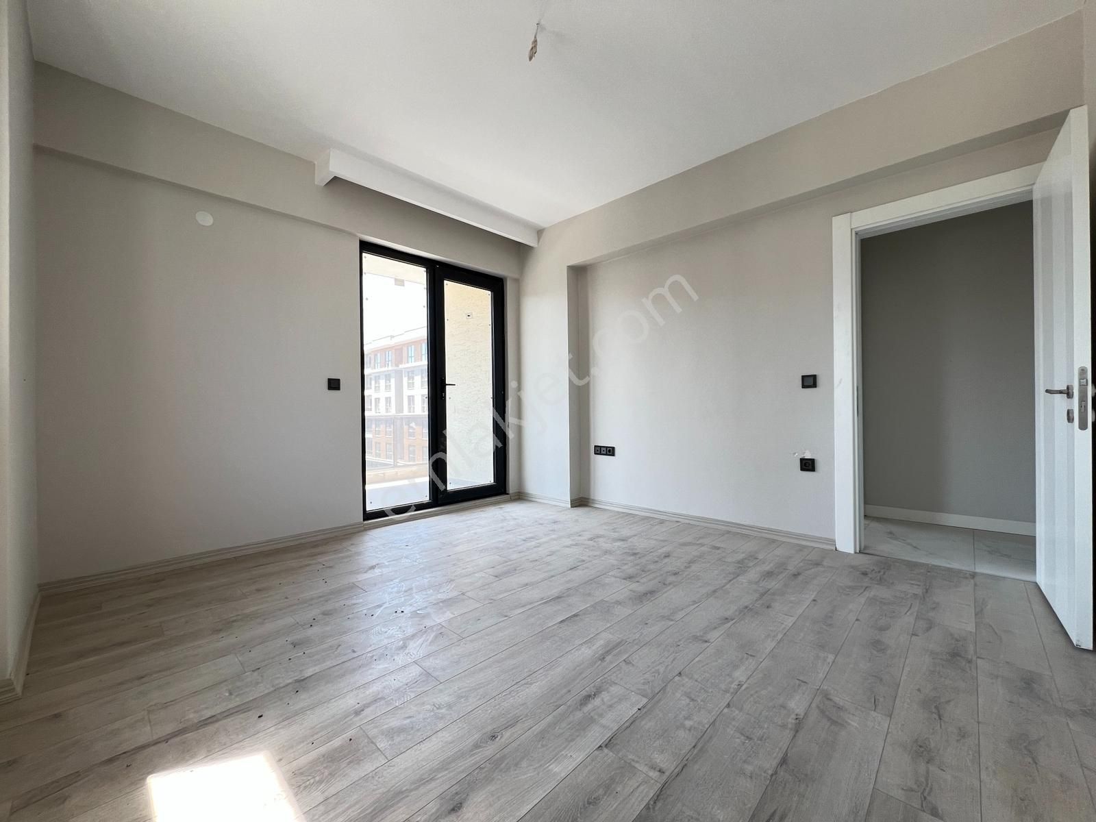 Lookhause Nilüfer Kayapa'da Efe Sezen Park'ta Satılık 3+1 - Görsel 34