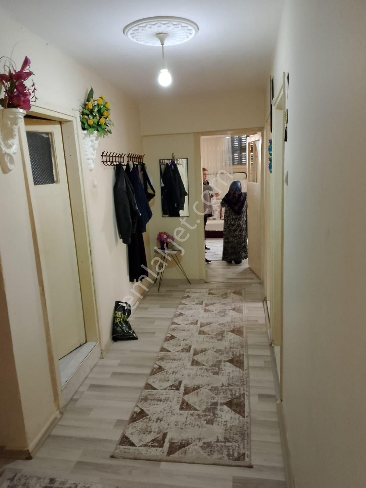 Aydın Söke Konak Mah. 2+1 Giriş Kat Satılık Daire - Görsel 2