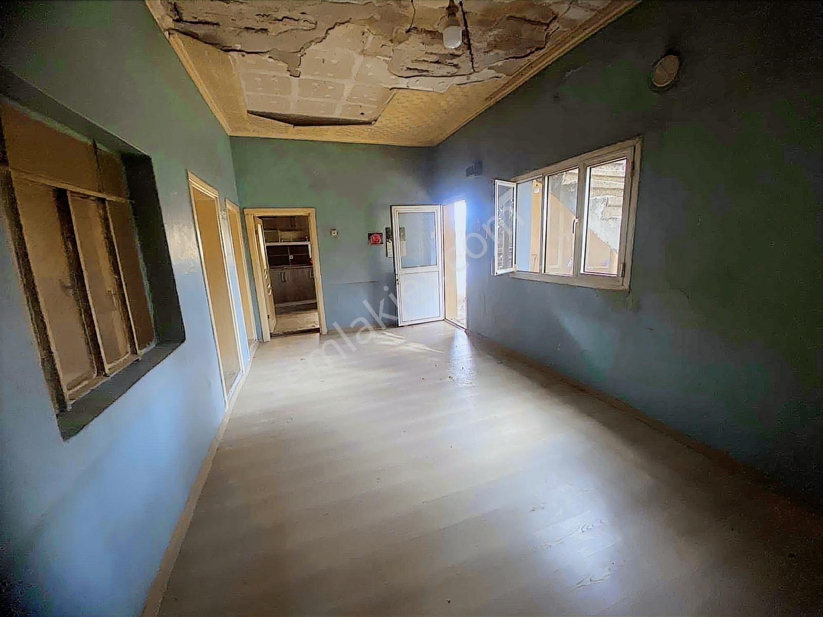 Akar Emlaktan Satılık Müstakil Ev Doğalgaz Kapıda - Görsel 14