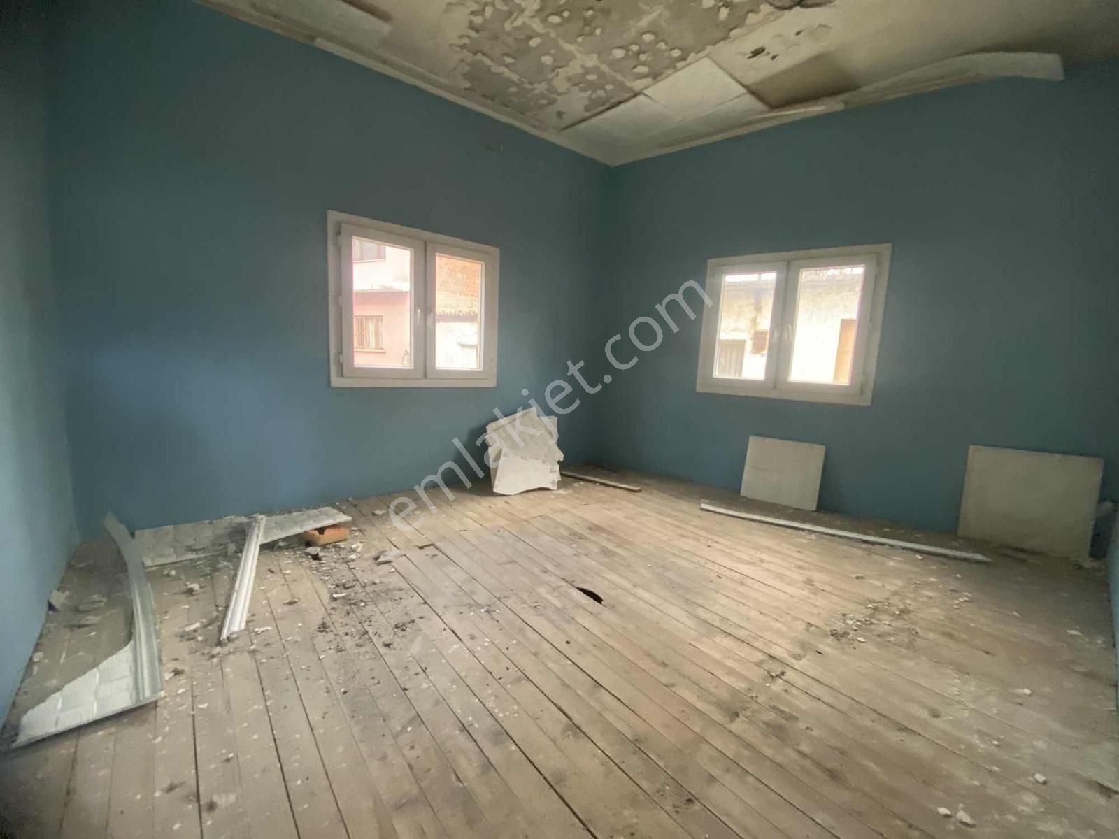 Akar Emlaktan Satılık Müstakil Ev Doğalgaz Kapıda - Görsel 11