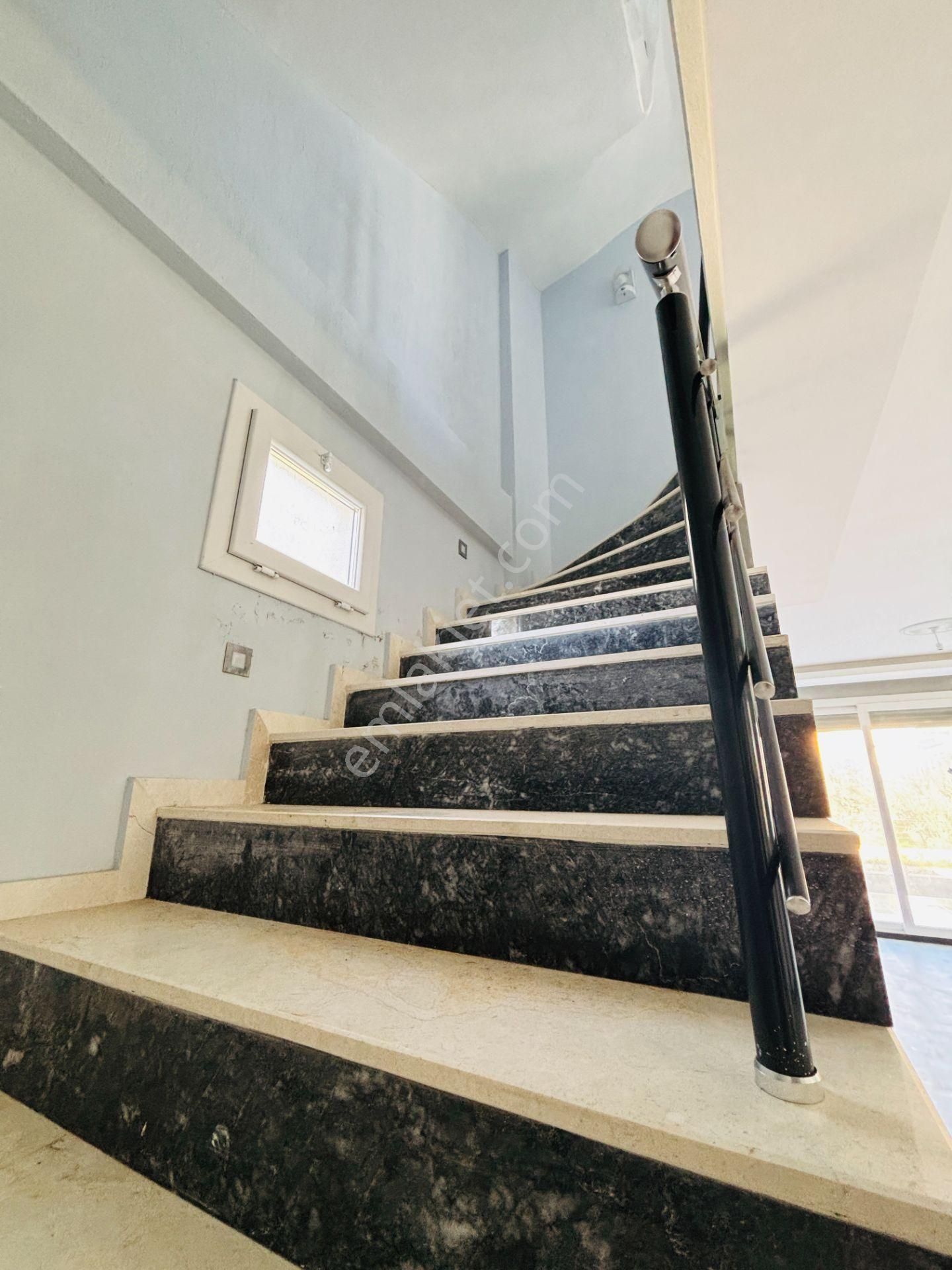 İzmir Seferihisar Cumhuriyet Mah.de 3+1 Denize Yakın Satılık Müstakil Yazlık Villa - Görsel 24