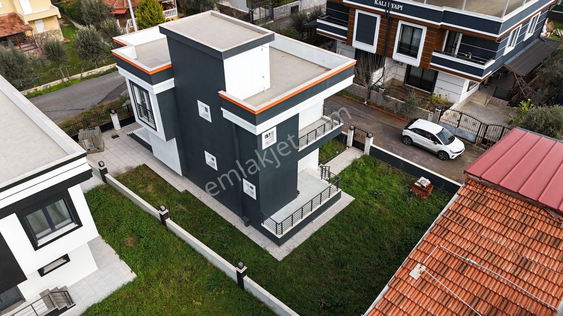 İzmir Seferihisar Cumhuriyet Mah.de 3+1 Denize Yakın Satılık Müstakil Yazlık Villa - Görsel 4