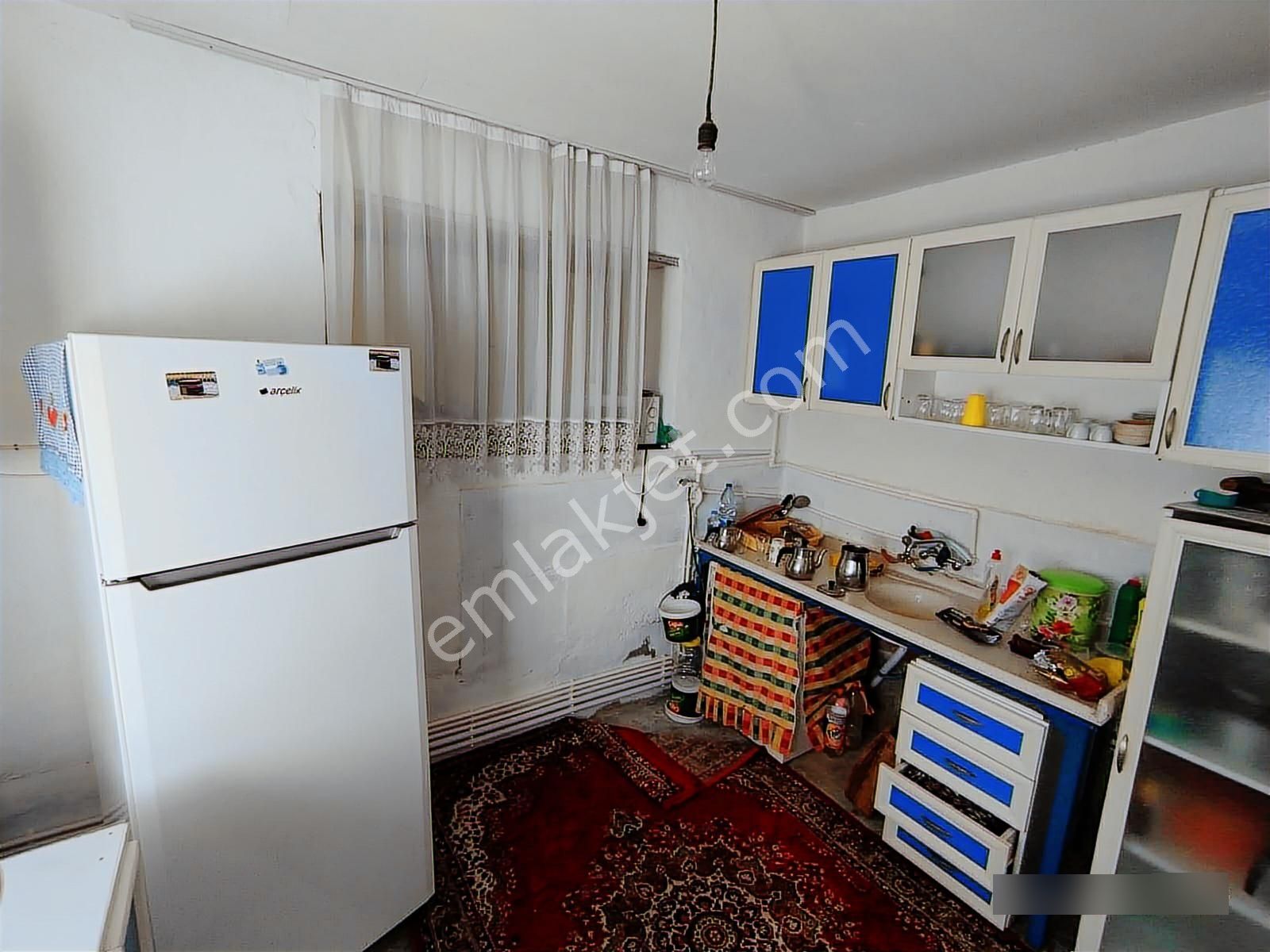 Emin Gyo'dan Kadınhanı Merkezde Satılık 4+1 Müstakil Ev!!!! - Görsel 24