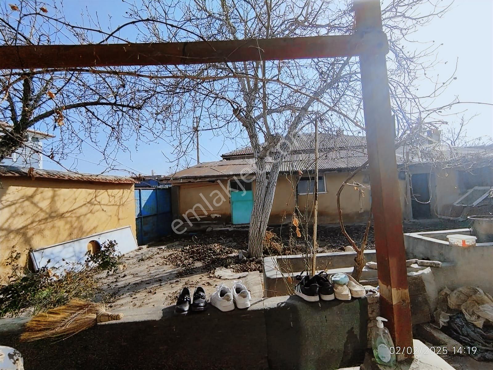 Emin Gyo'dan Kadınhanı Merkezde Satılık 4+1 Müstakil Ev!!!! - Görsel 13