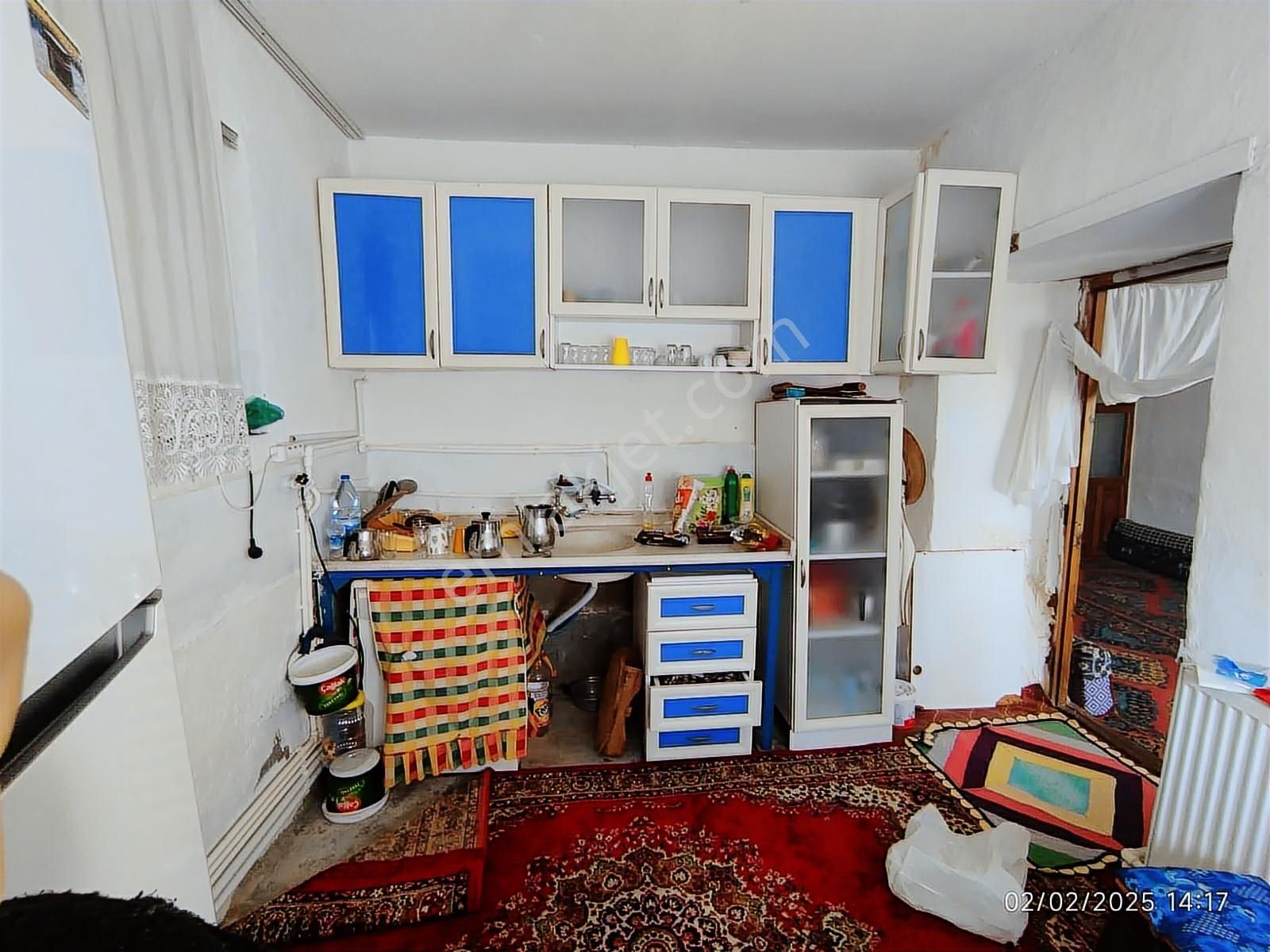 Emin Gyo'dan Kadınhanı Merkezde Satılık 4+1 Müstakil Ev!!!! - Görsel 2