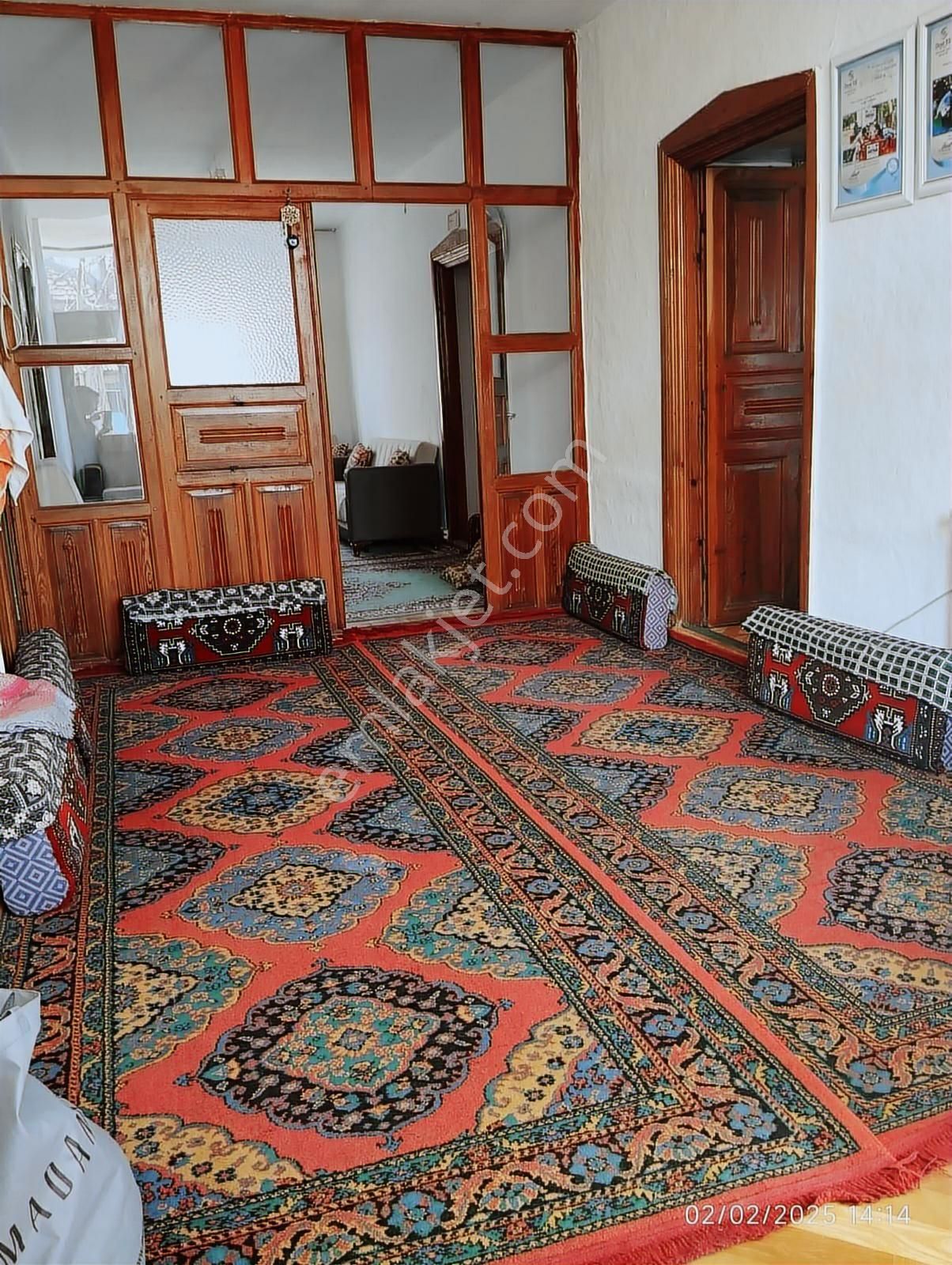 Emin Gyo'dan Kadınhanı Merkezde Satılık 4+1 Müstakil Ev!!!! - Görsel 16