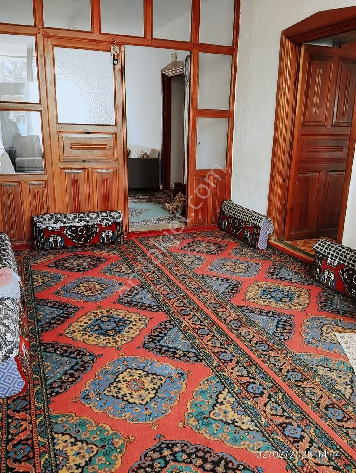 Emin Gyo'dan Kadınhanı Merkezde Satılık 4+1 Müstakil Ev!!!! - Görsel 6