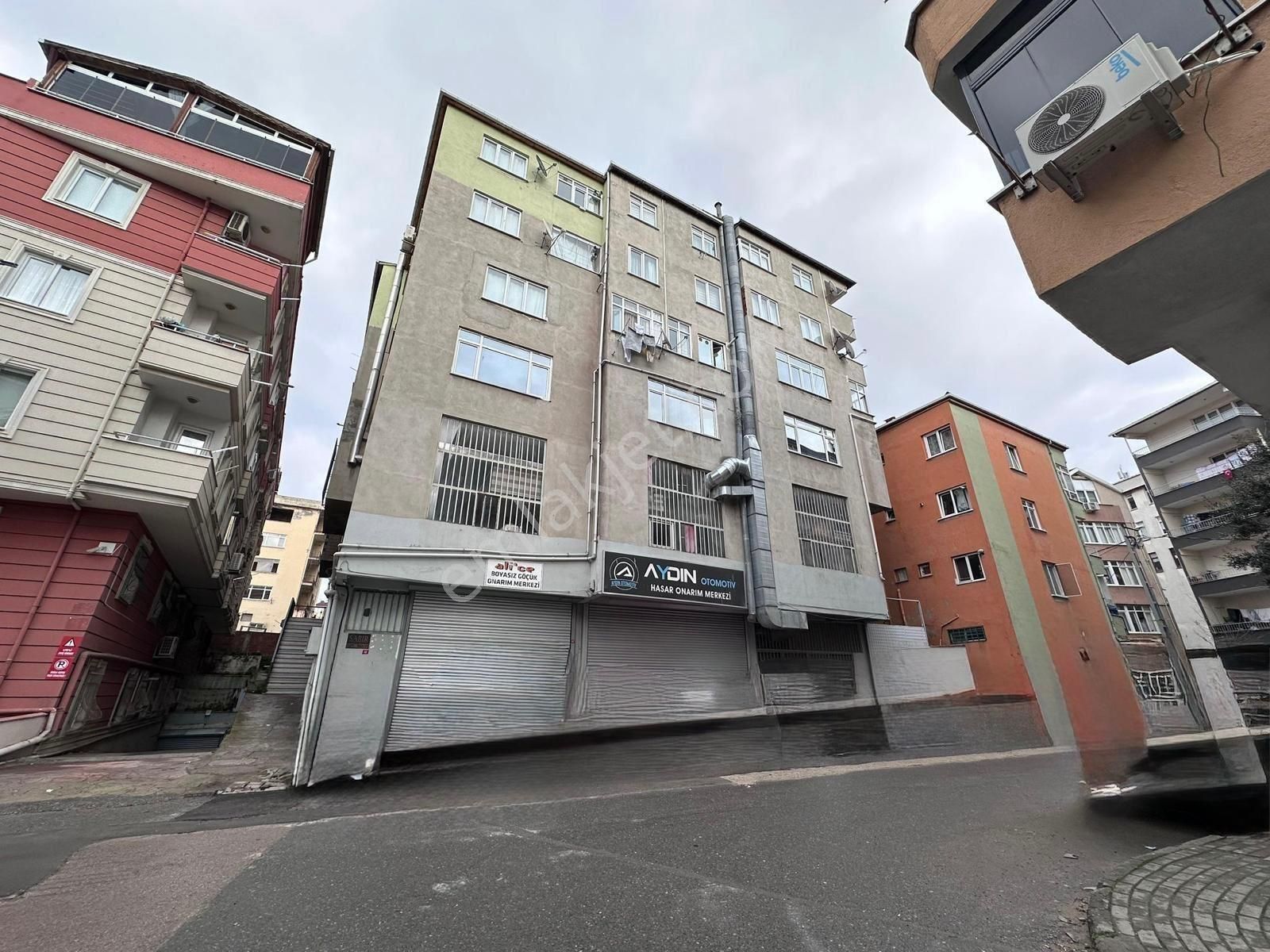 Kaynarca | E-5 Yanyol Üzerinde Müstakil Girişli İmalathane