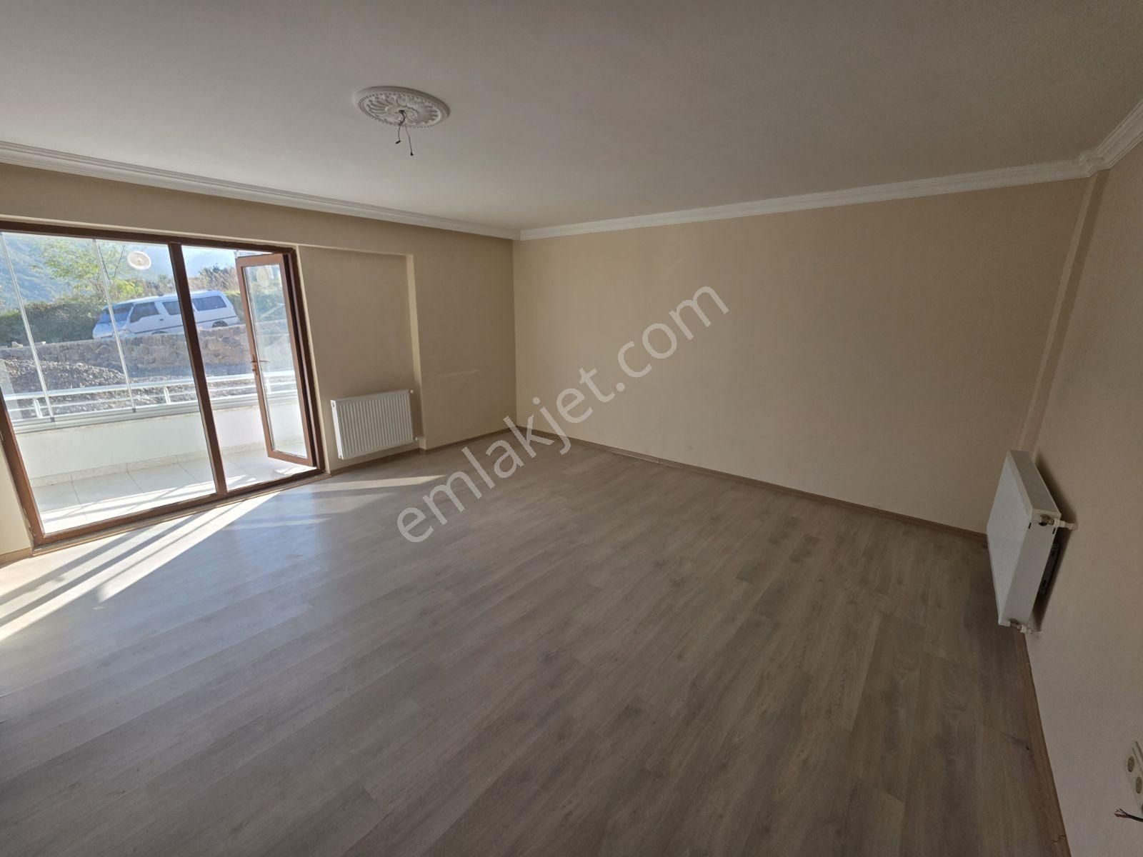 Trabzon Gonca Sitesinde Doğa Manzaralı İçi Sıfır Daire - Görsel 7