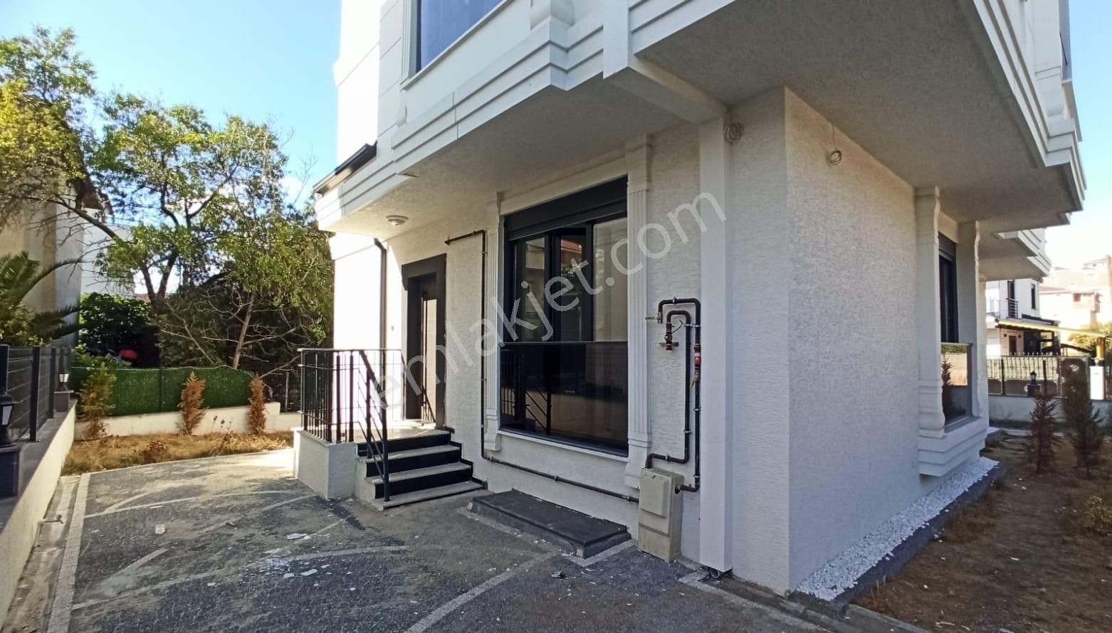 Bayramoğlu'nda Deniz Manzaralı Satılık Lüks Fourlex İkiz Villa - Görsel 29