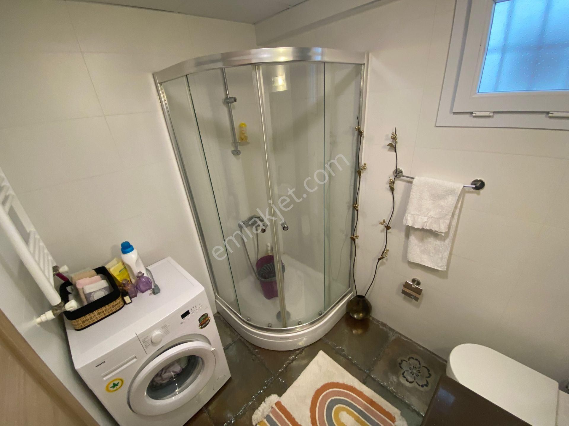 Tersane'de Yeni Binada Eşyalı Asansörlü 2+1 Kiralık - Görsel 12