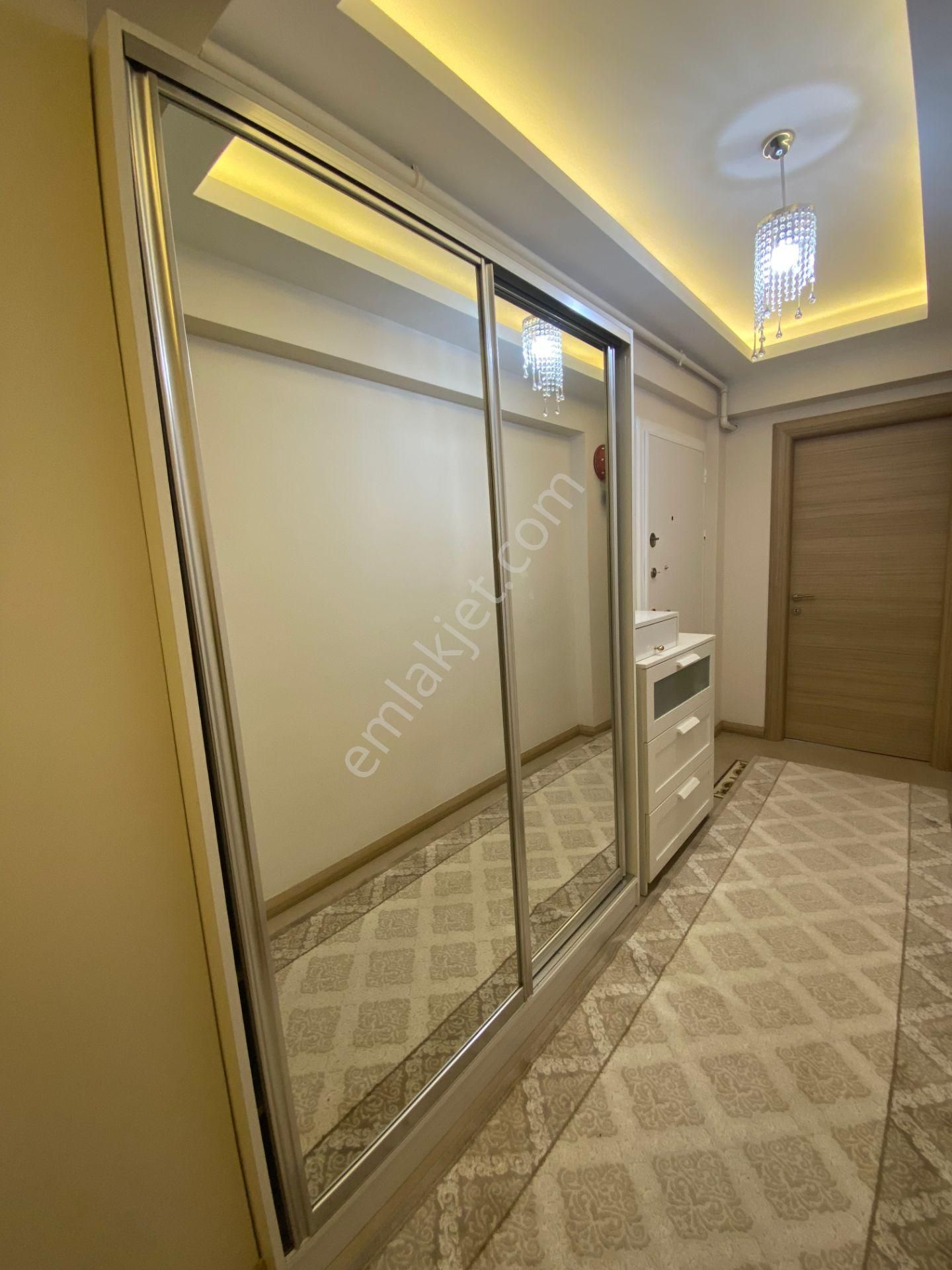 Tersane'de Yeni Binada Eşyalı Asansörlü 2+1 Kiralık - Görsel 14