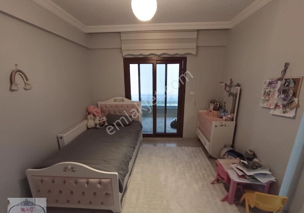 Salihli M Ş Gayrumenkulden Satılık 3+1 Lüks Daire.... - Görsel 3