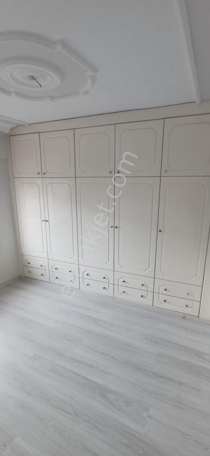 Nazilli Çapahasan Mahallesi’nde Masrafsız, Doğalgazlı Kiralık 3+1! - Görsel 17