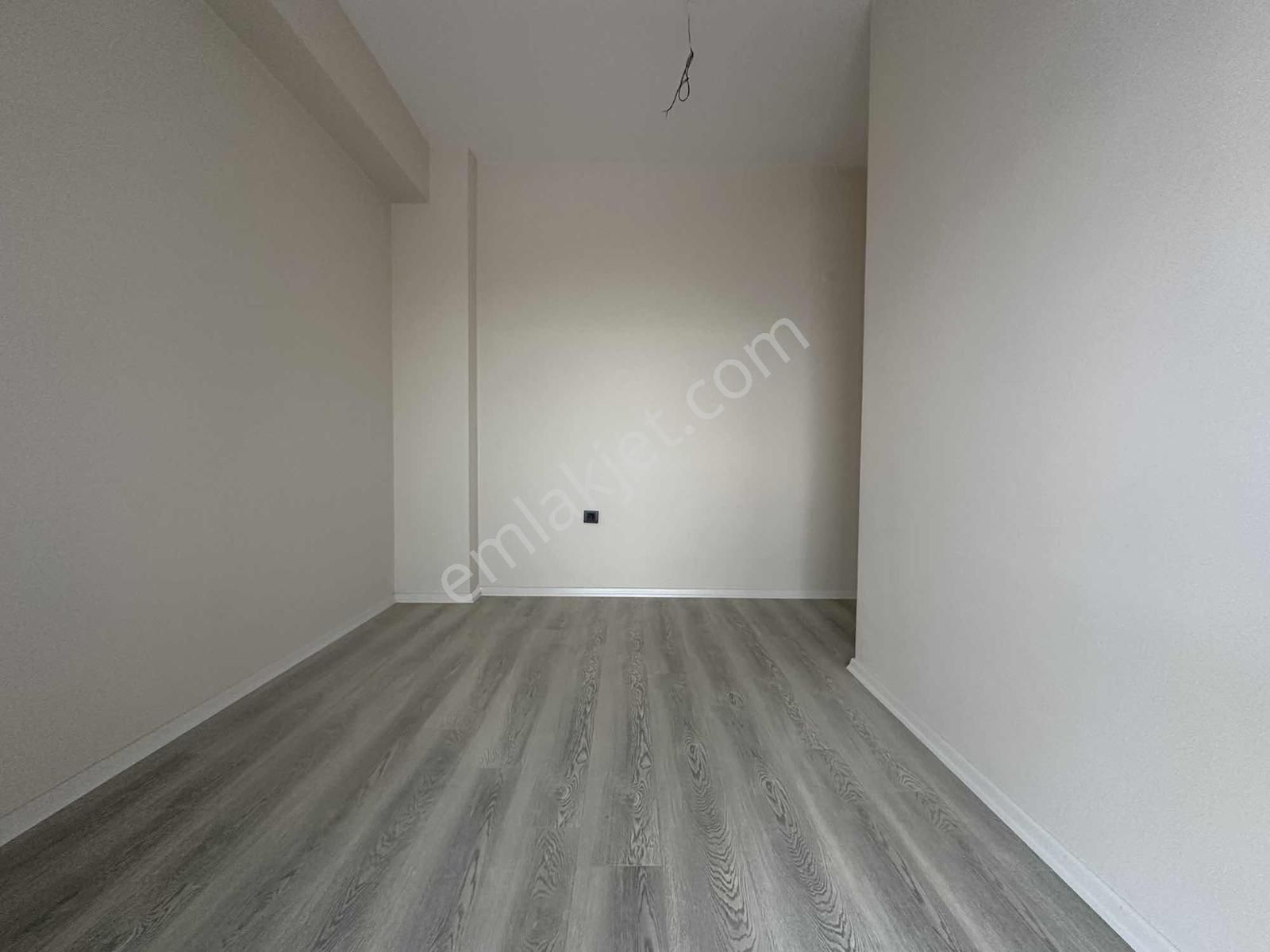 Çamlık Caddesi Üzeri 2+1 Site İçi Daire - Görsel 40