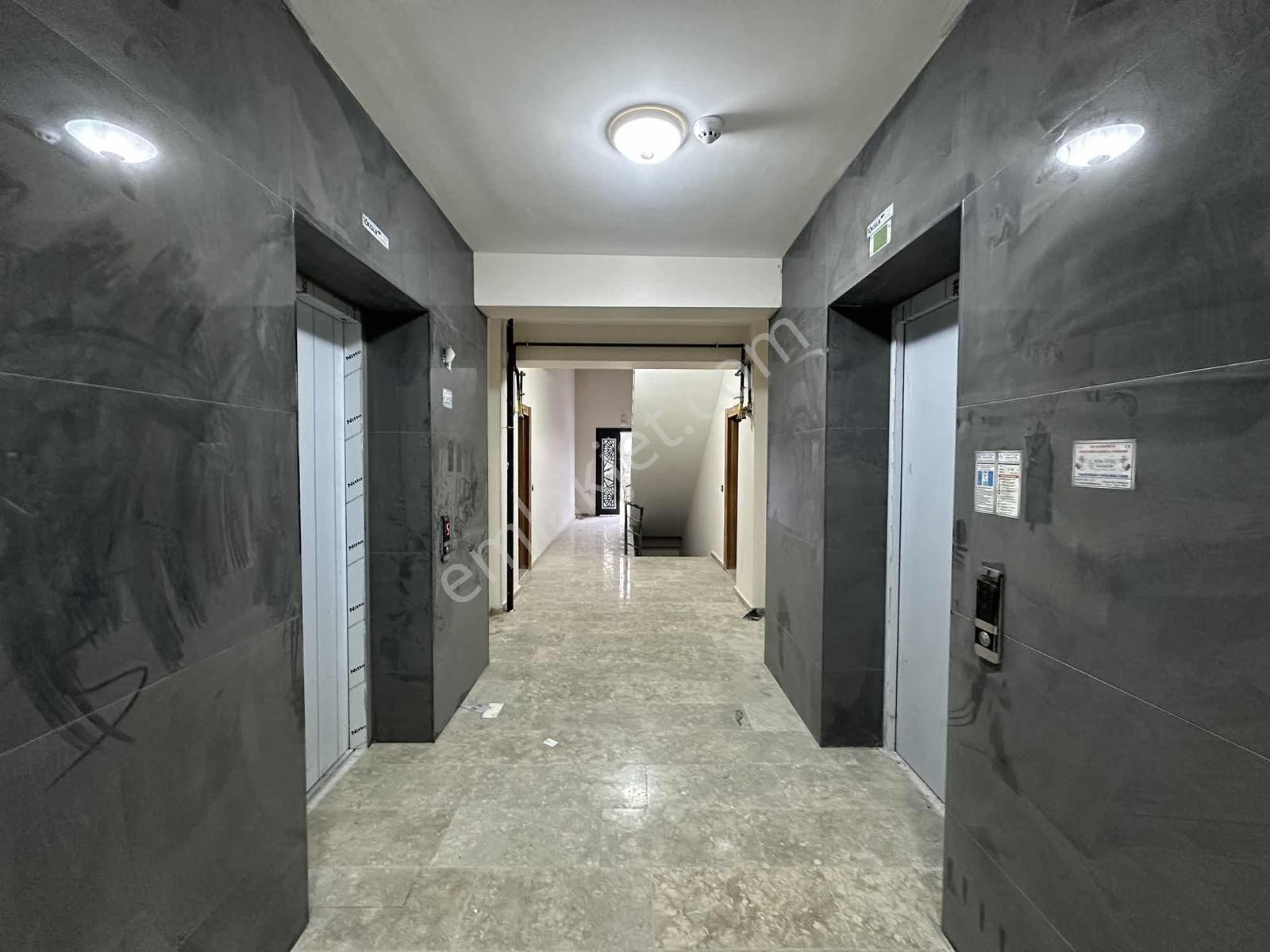Çamlık Caddesi Üzeri 2+1 Site İçi Daire - Görsel 39