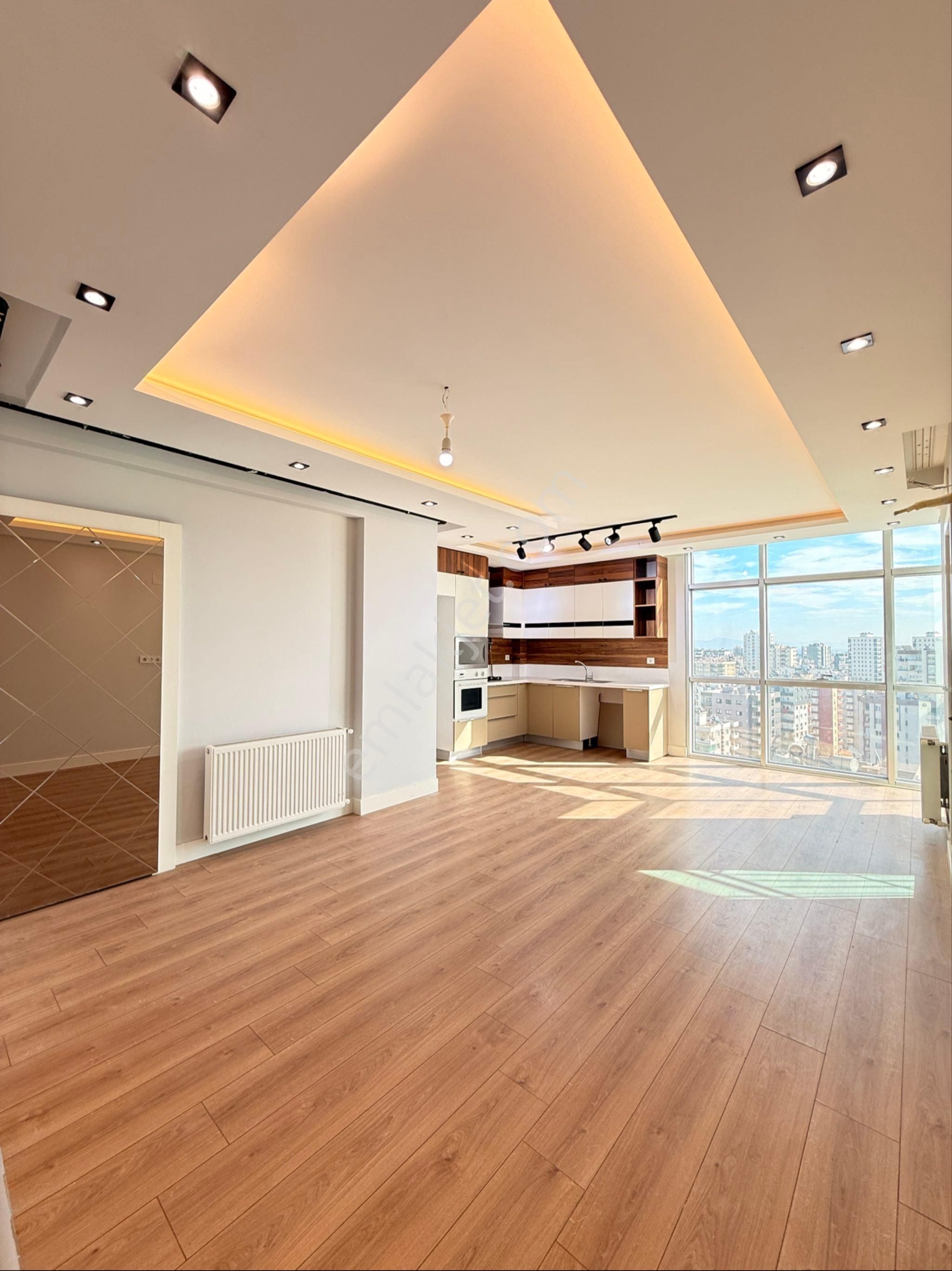 Remint’den Çukurova Toros Mahallesinde 3+1 Açık Mutfak Cam Balkonlu Giyinme Odalı Dirrk Hasarsız!!! - Görsel 6