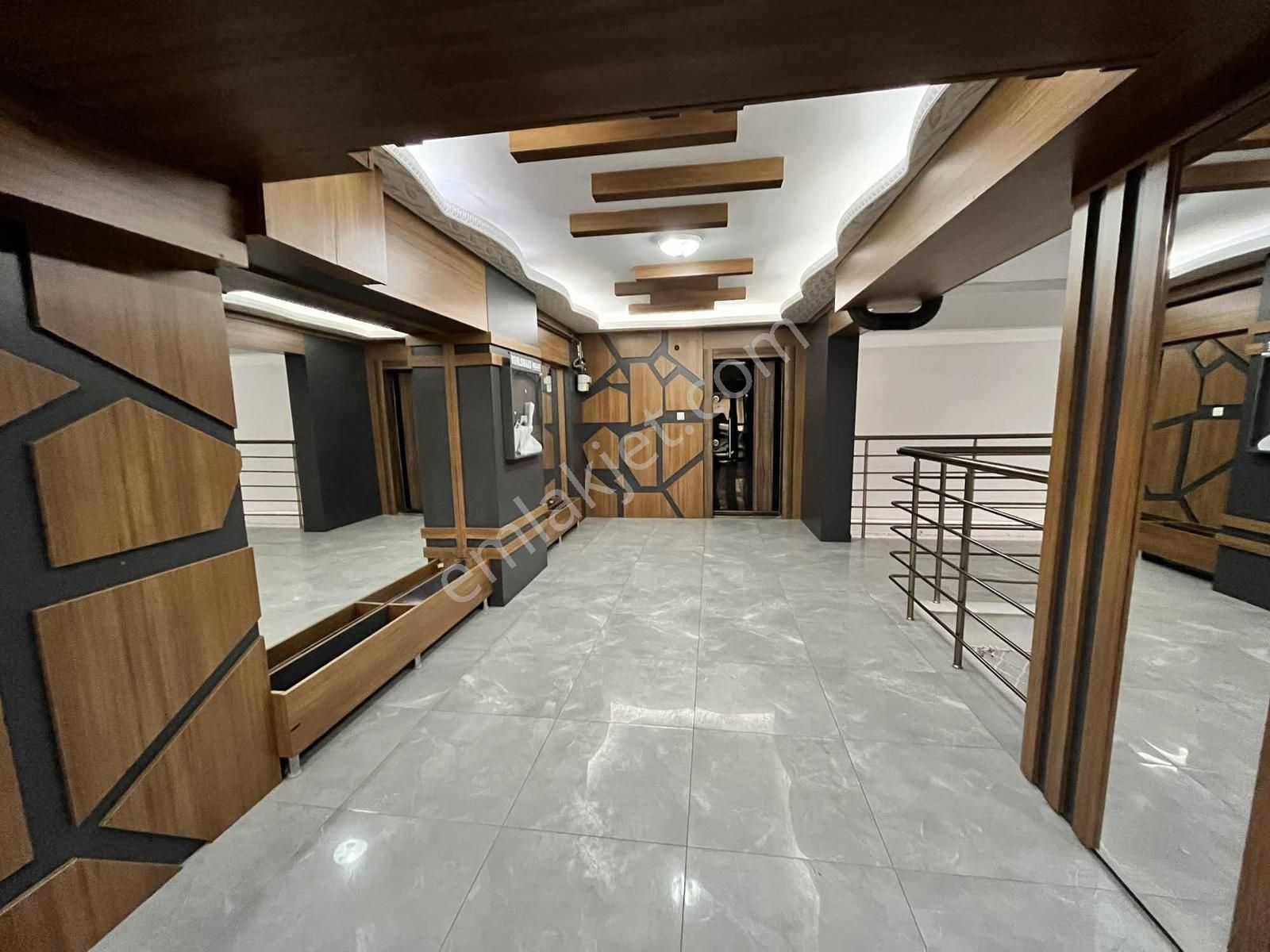 ^avantaj'dan Küçük Kayaş'ta Merkezi Konumlu 3+1 Lüx Site Dairesi - Görsel 35